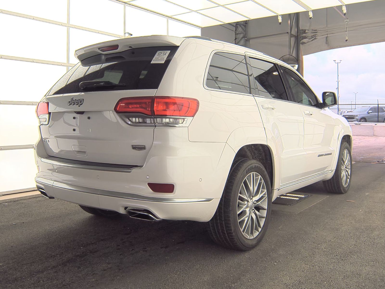 2017 Jeep Grand Cherokee Summit AWD