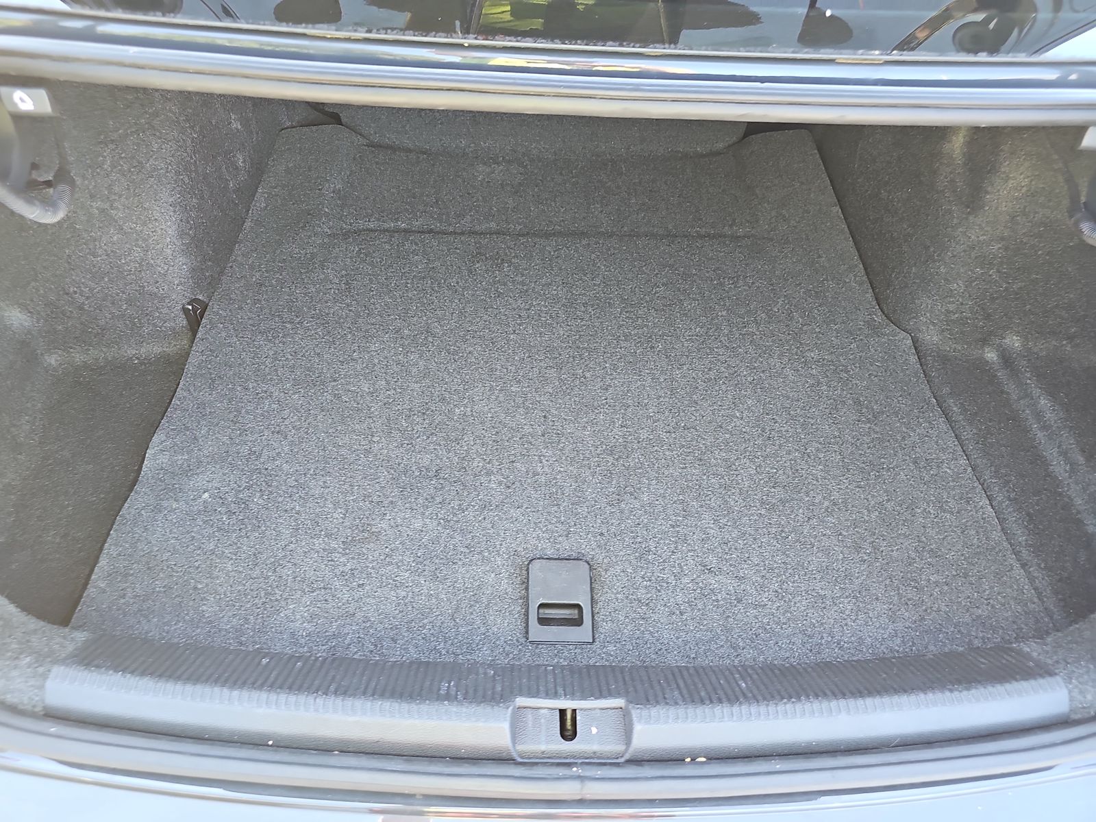 2016 Volkswagen Passat 1.8T R-Line FWD