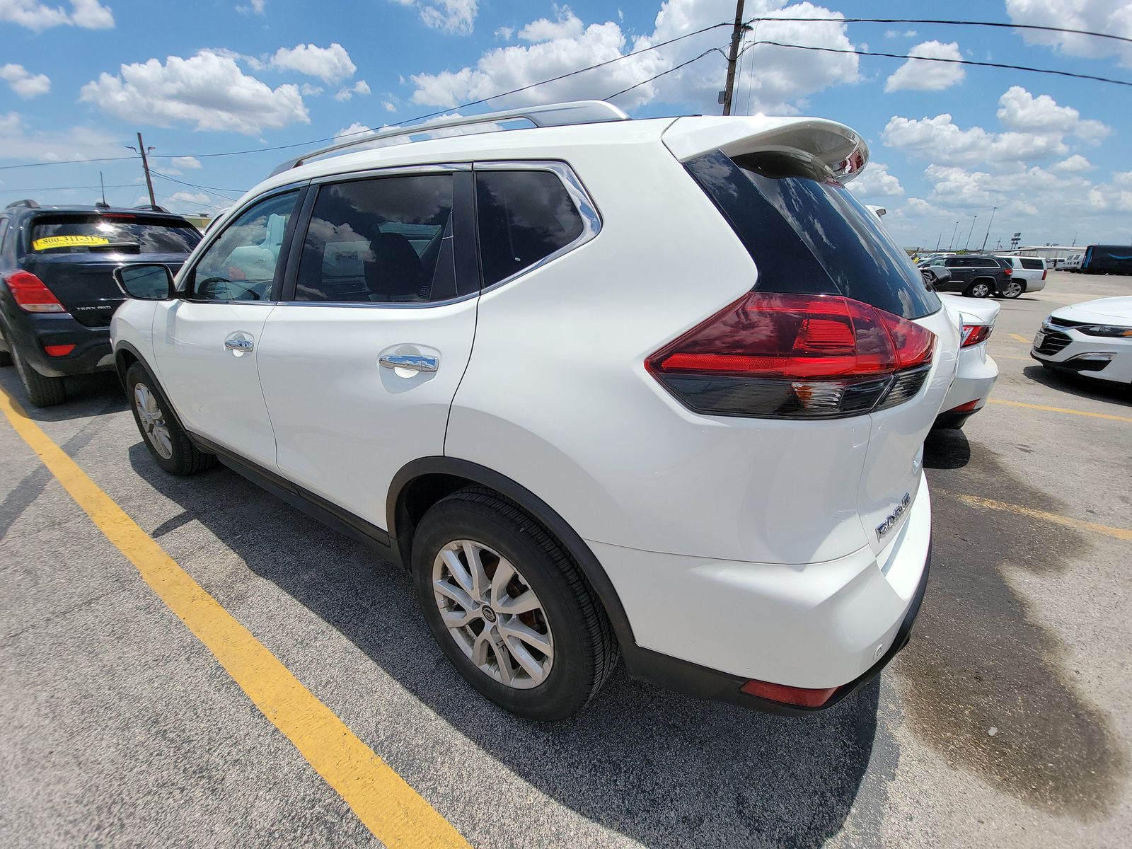 2020 Nissan Rogue SV FWD