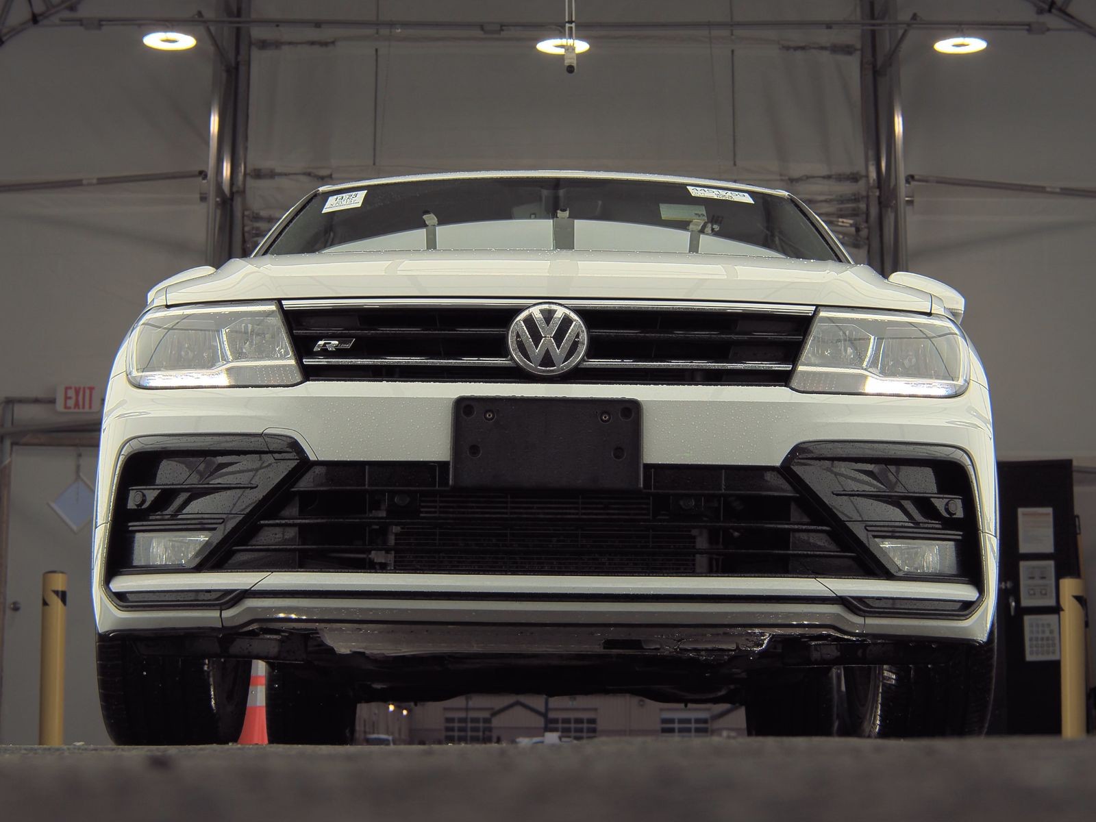 2019 Volkswagen Tiguan 2.0T SEL R-Line Black FWD