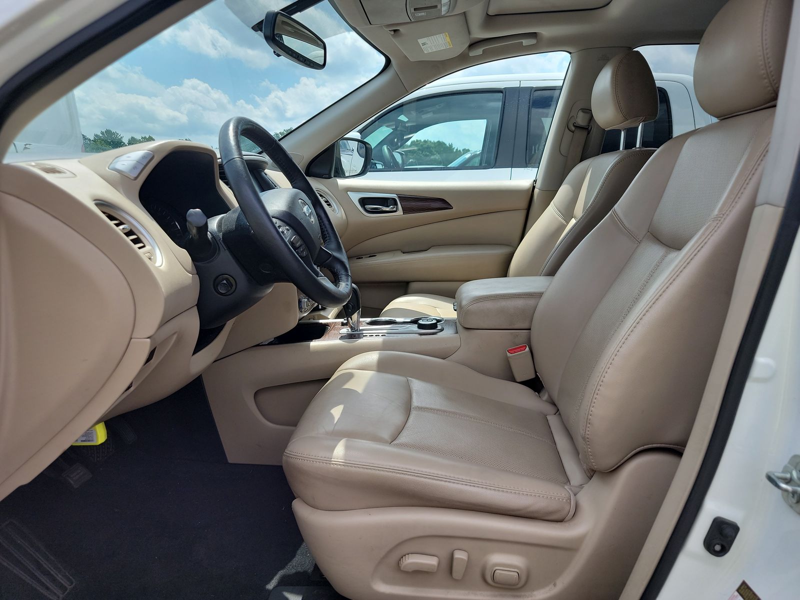 2020 Nissan Pathfinder Platinum AWD
