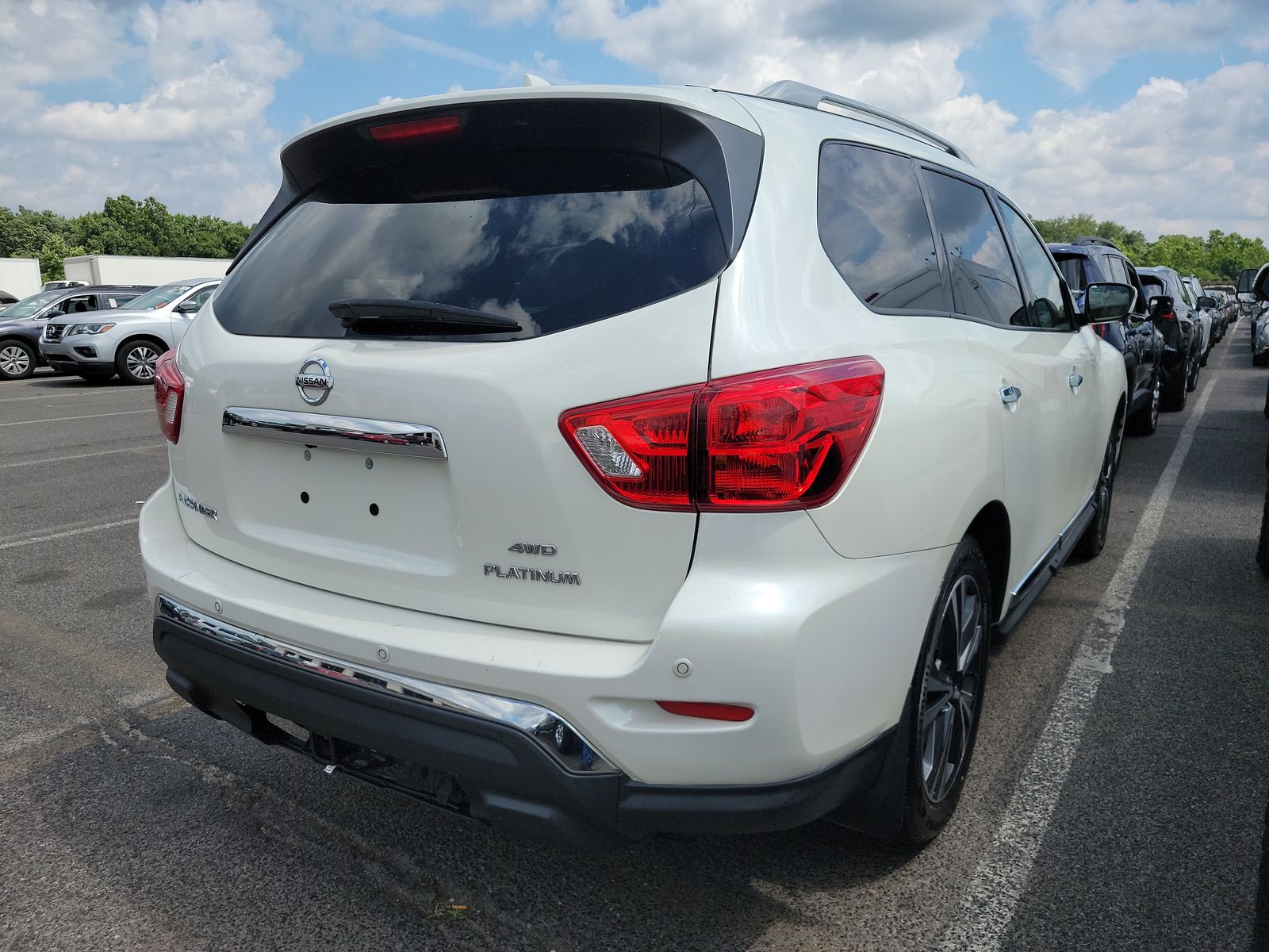 2020 Nissan Pathfinder Platinum AWD