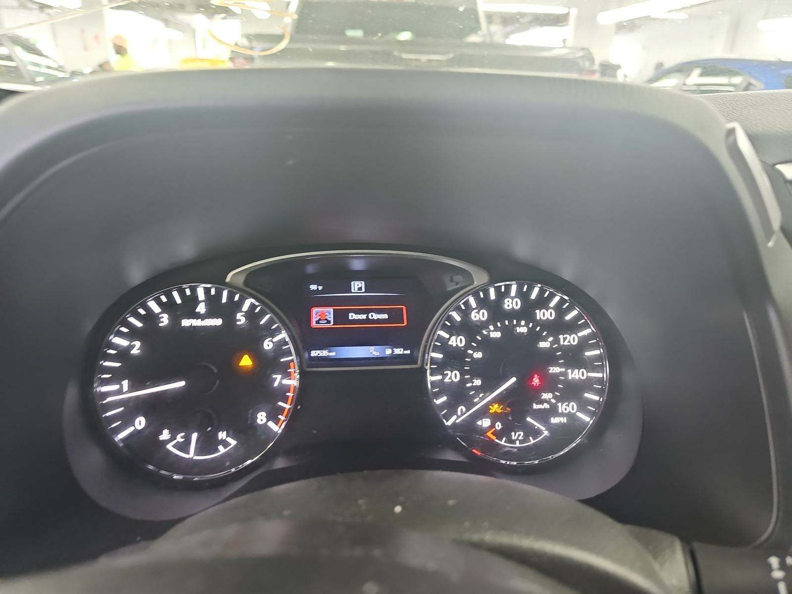 2020 Nissan Pathfinder SL FWD