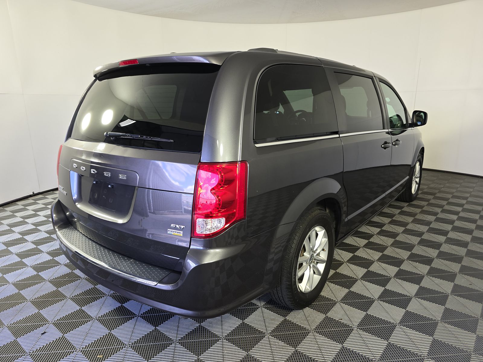 2018 Dodge Grand Caravan SXT FWD