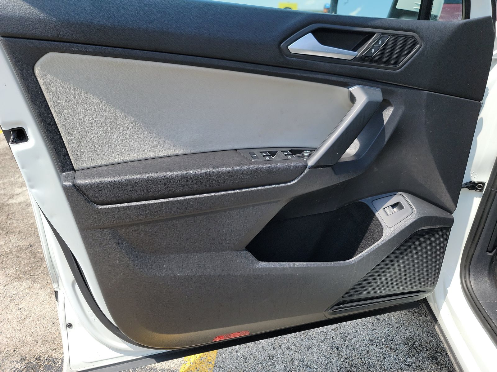 2019 Volkswagen Tiguan 2.0T SEL R-Line Black FWD