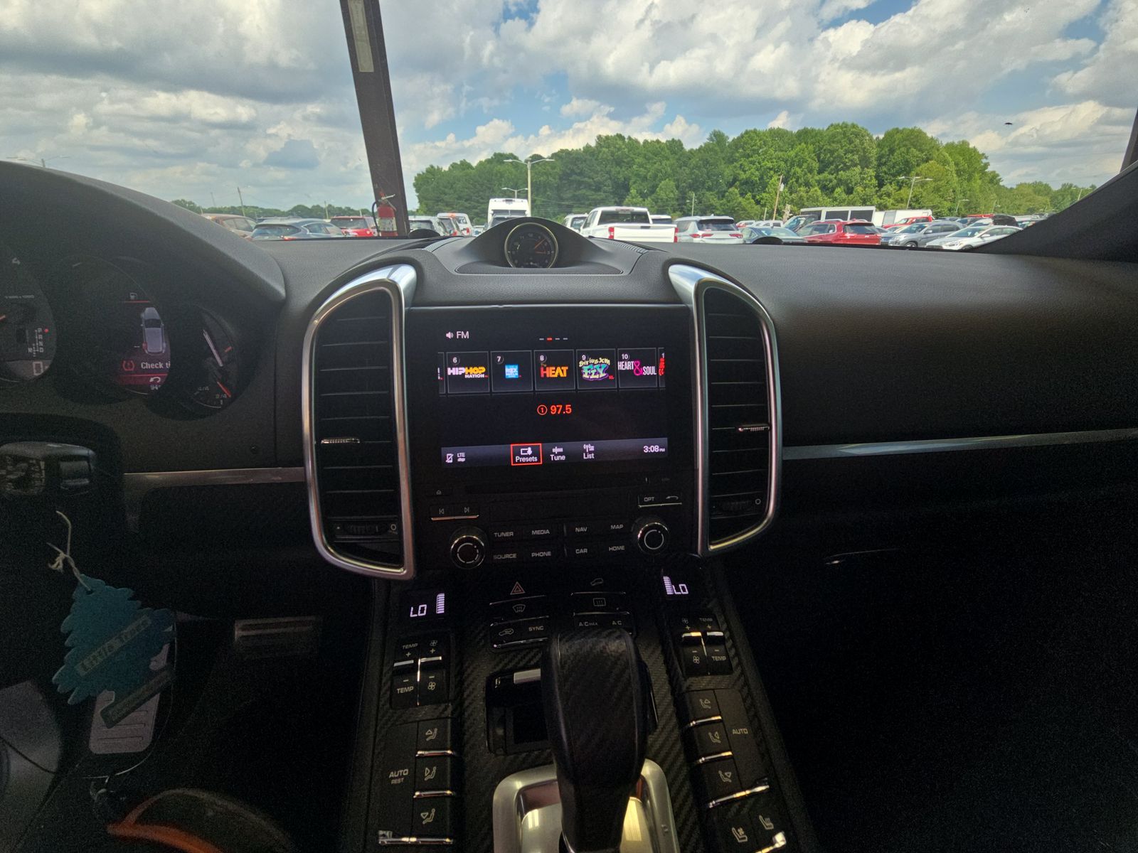 2018 Porsche Cayenne Platinum Edition AWD