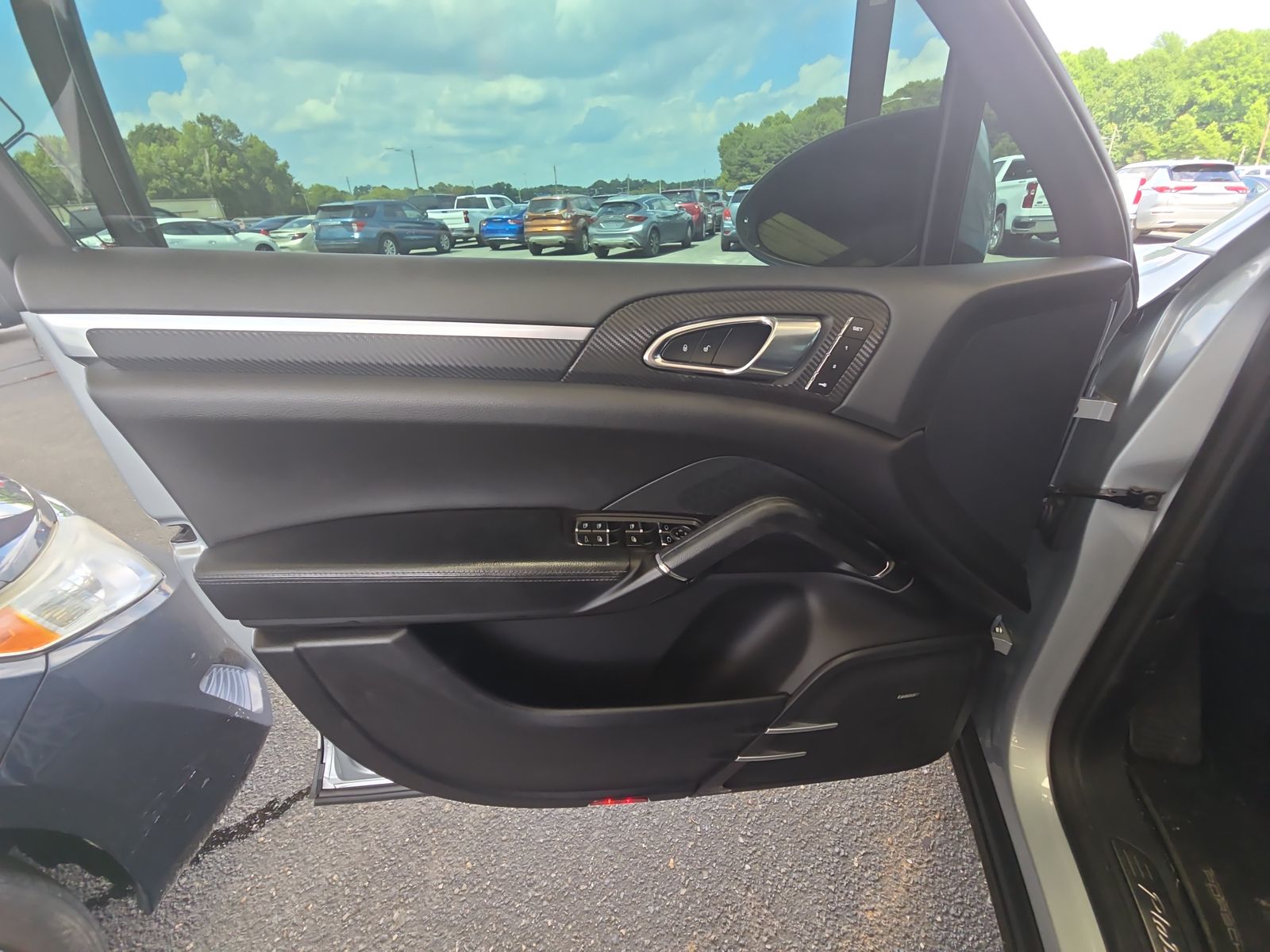 2018 Porsche Cayenne Platinum Edition AWD