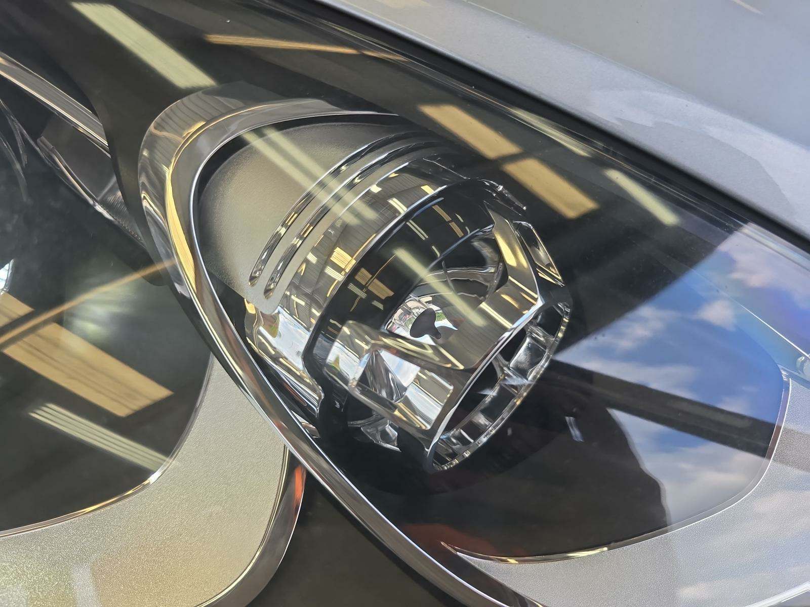 2018 Porsche Cayenne Platinum Edition AWD