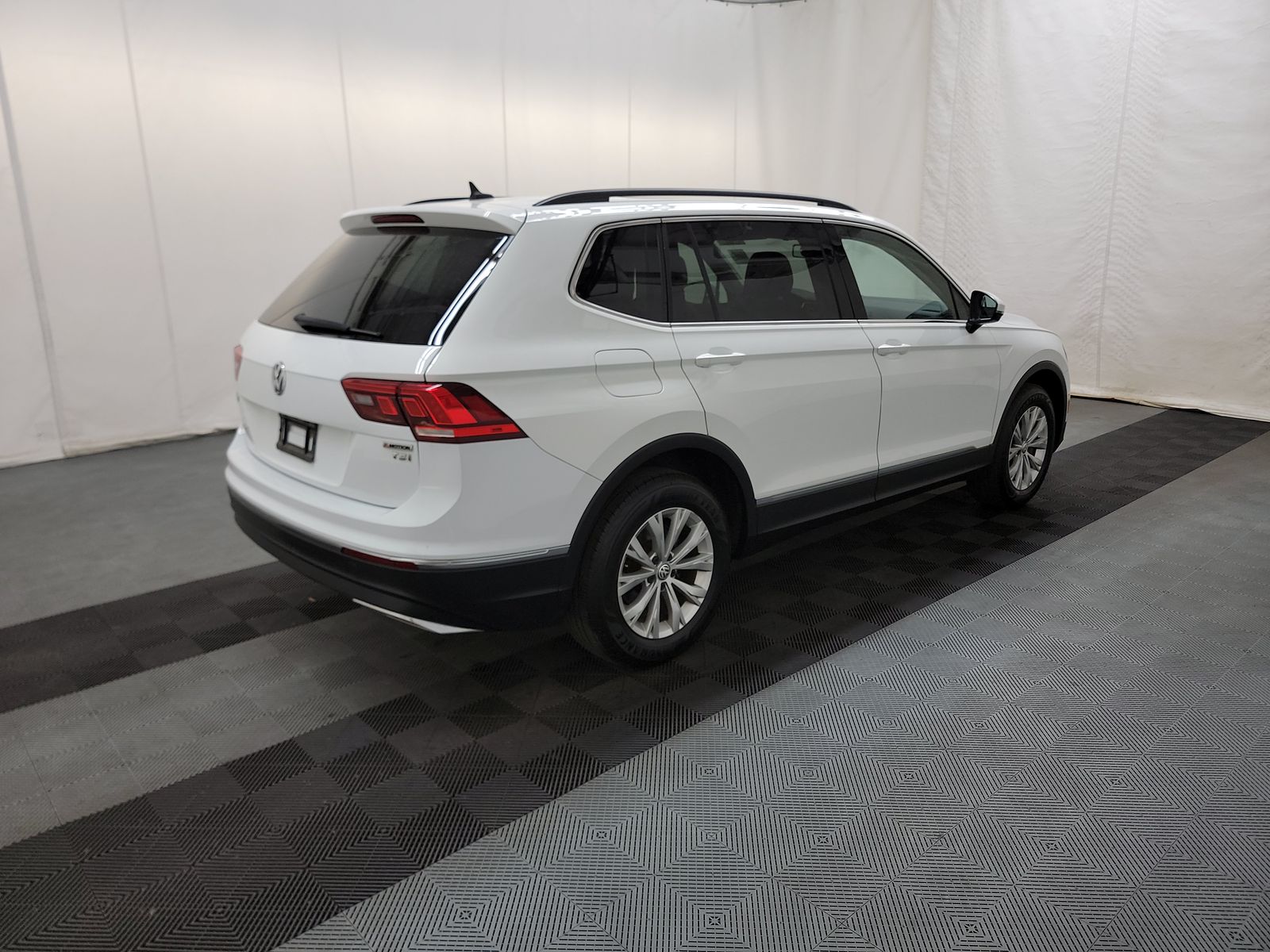 2018 Volkswagen Tiguan 2.0T SE AWD