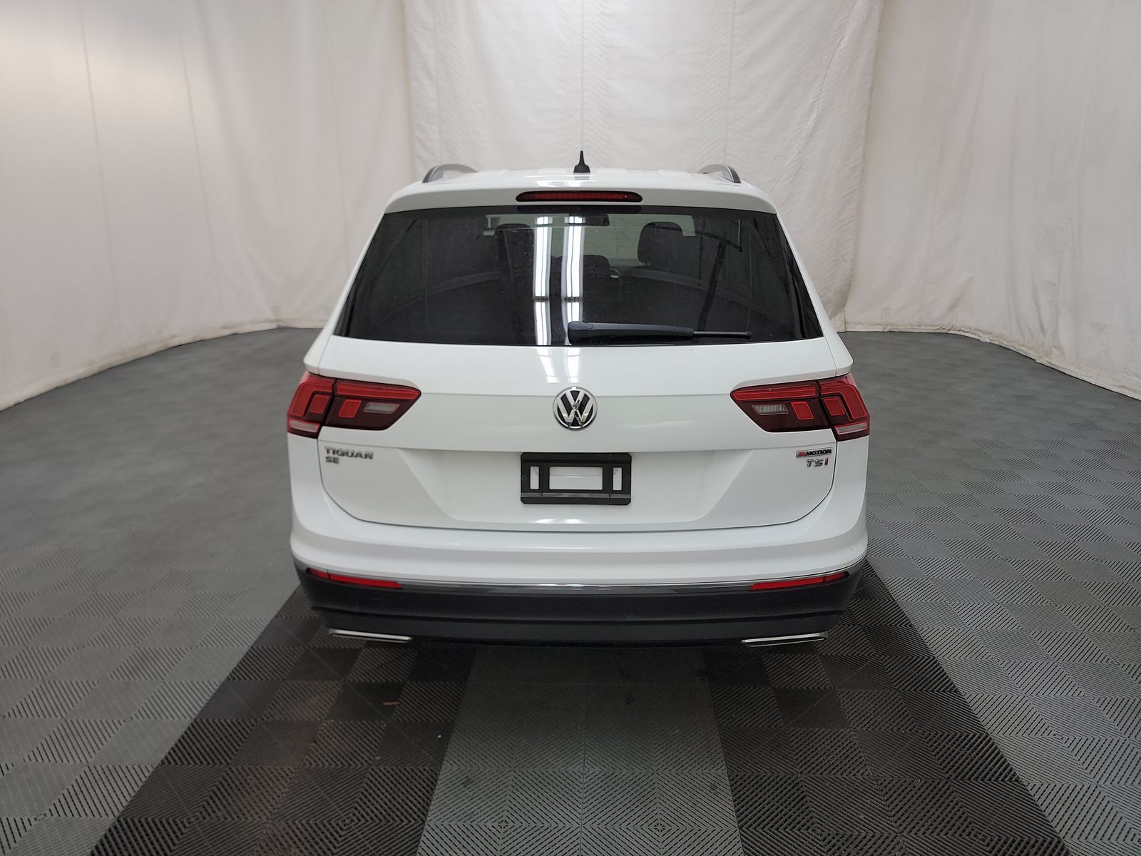 2018 Volkswagen Tiguan 2.0T SE AWD