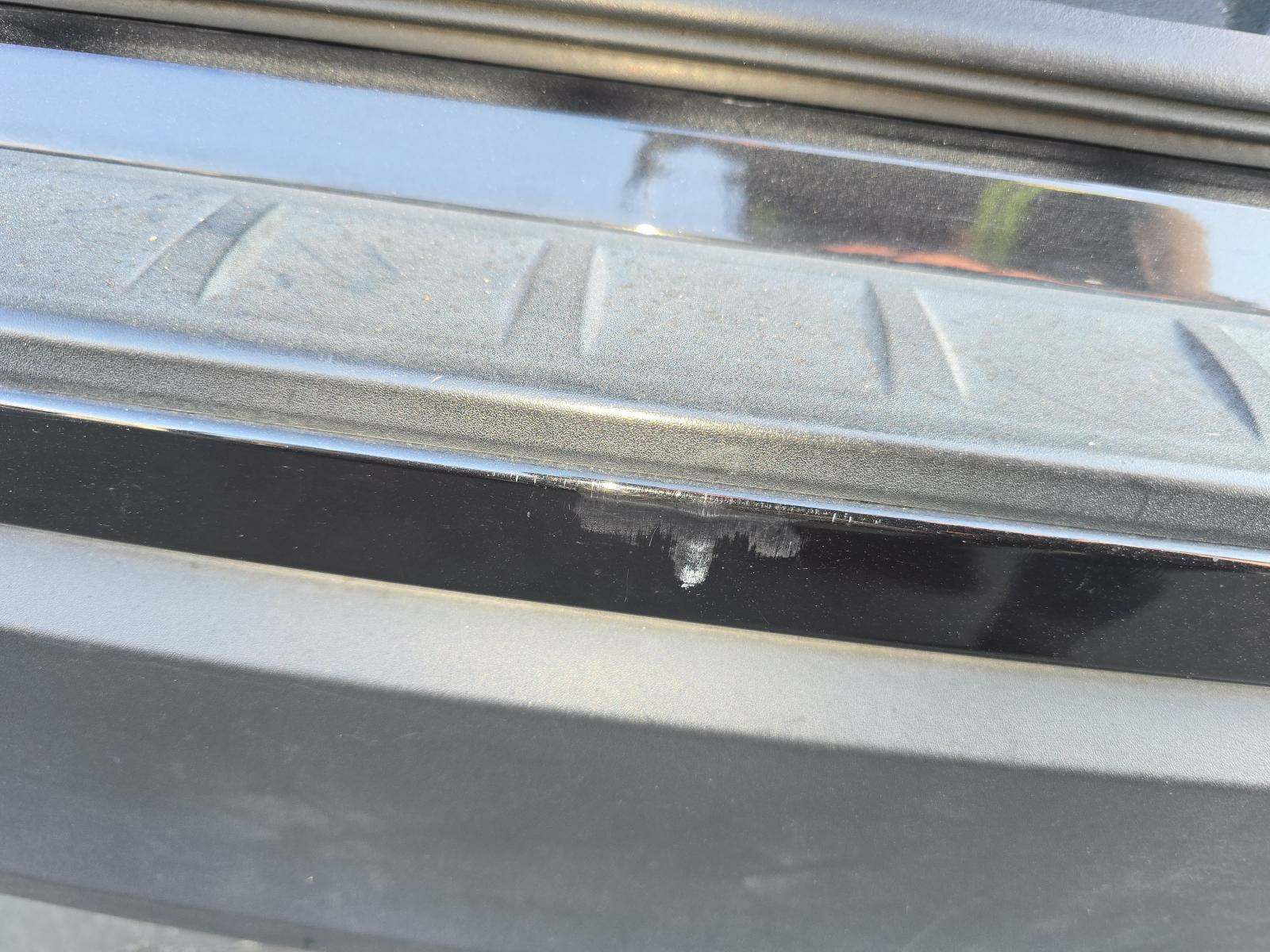 2021 Ford Explorer XLT FWD