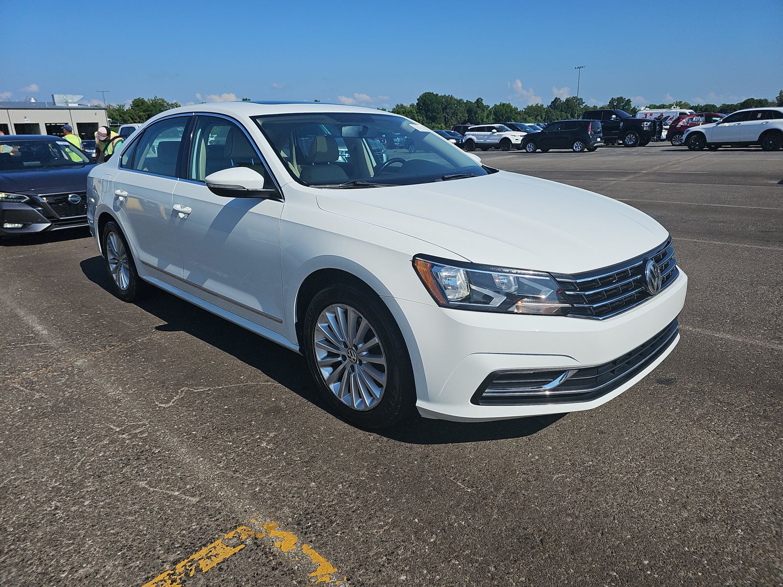 2016 Volkswagen Passat 1.8T SE FWD