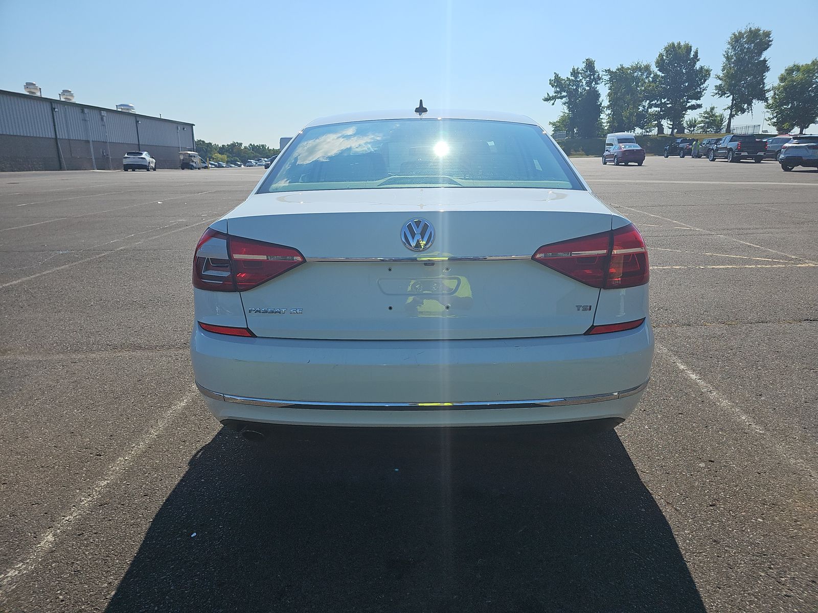 2016 Volkswagen Passat 1.8T SE FWD