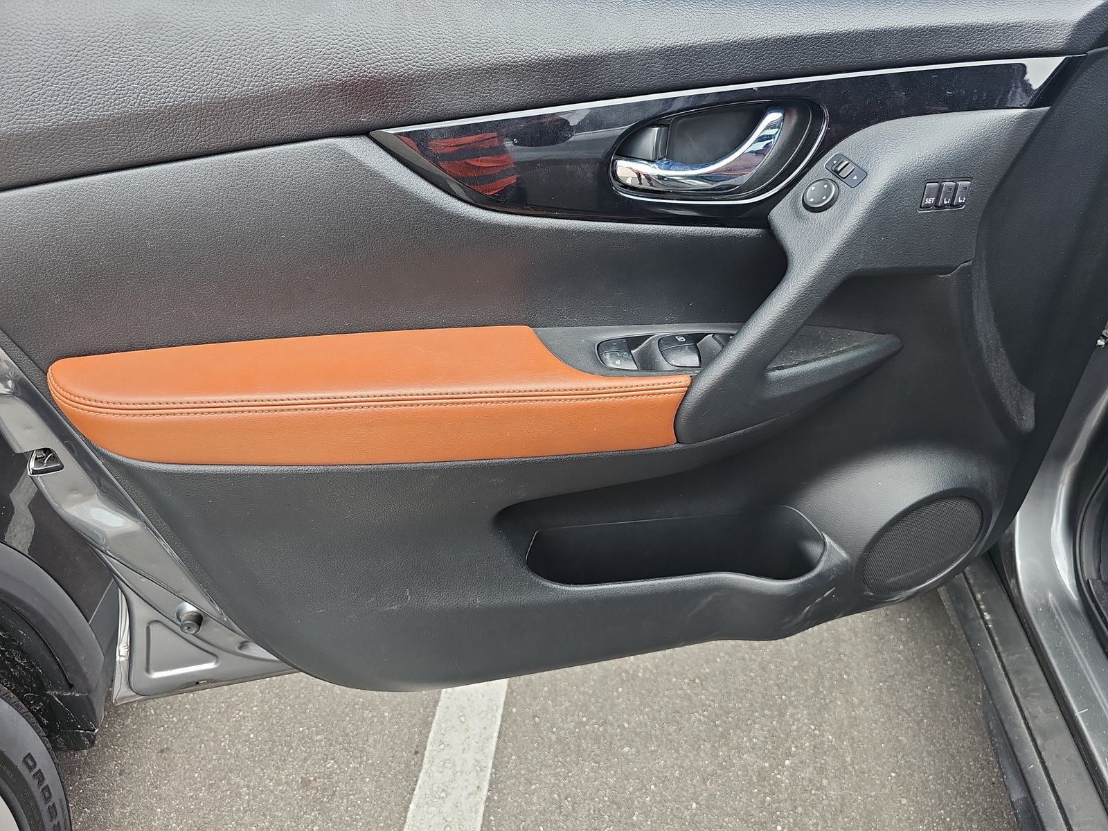 2017 Nissan Rogue SL FWD