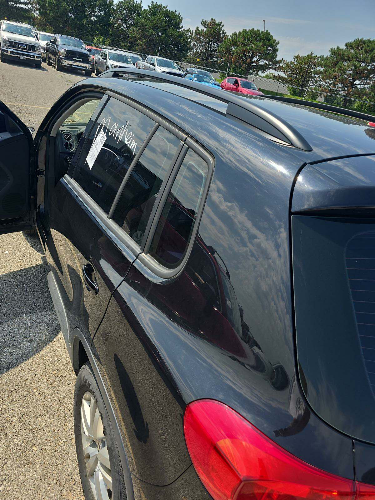 2017 Volkswagen Tiguan 2.0T S FWD