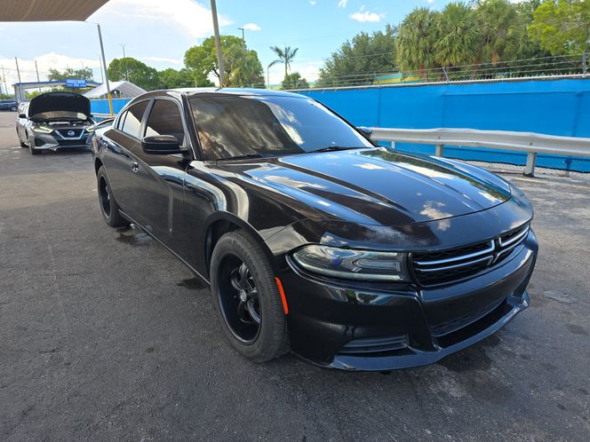 2015 Dodge Charger SE