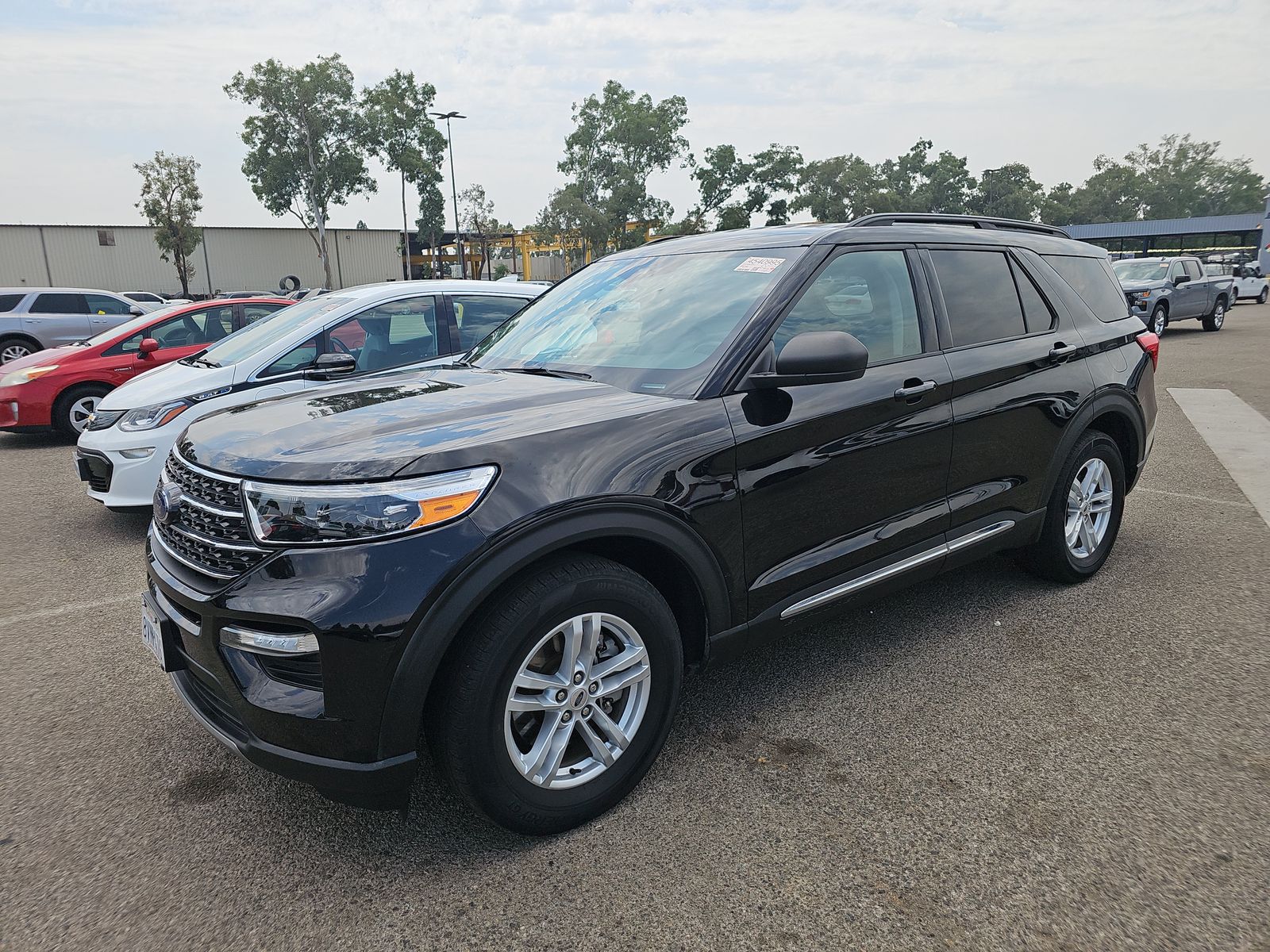 2021 Ford Explorer XLT FWD