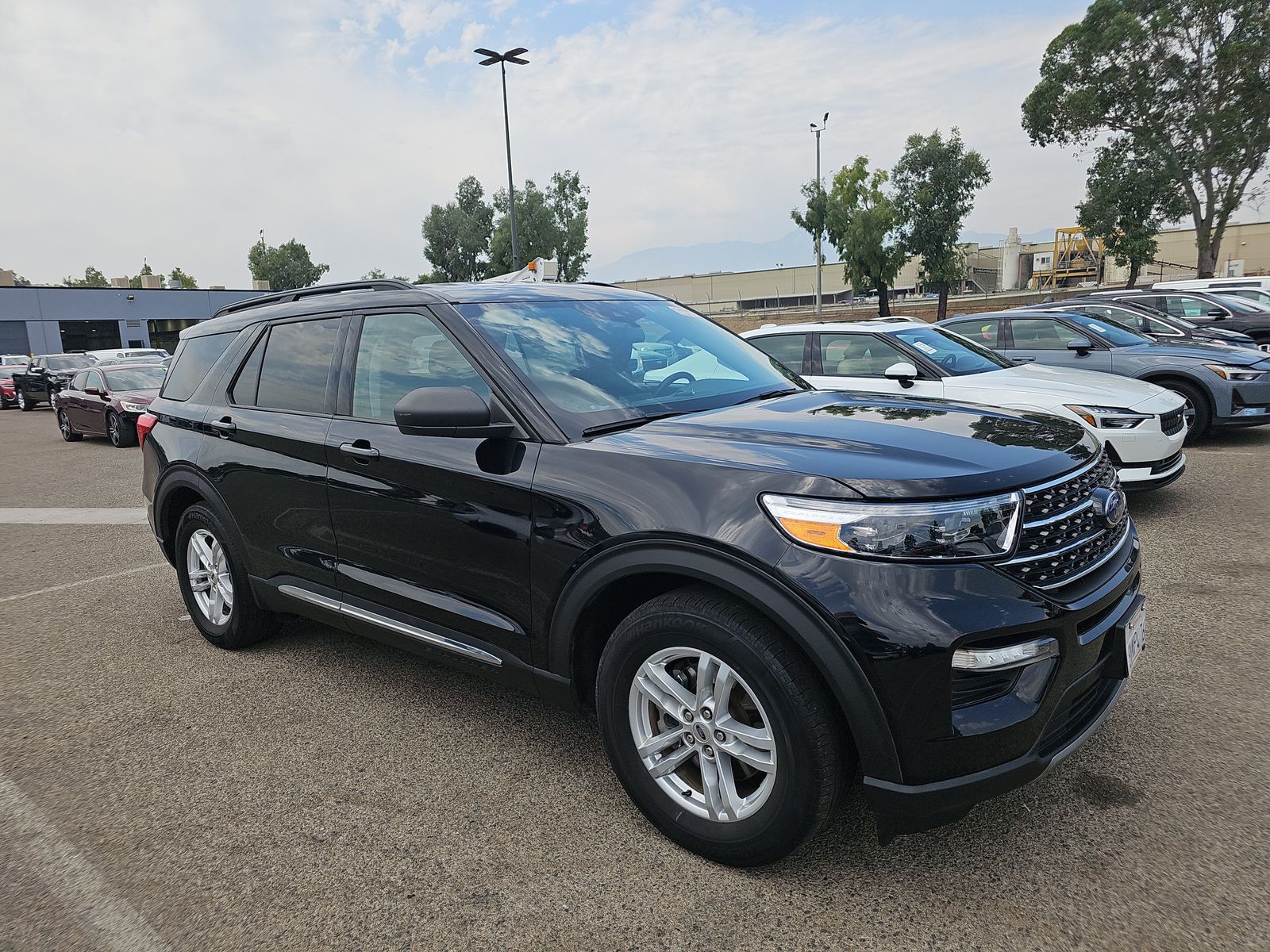2021 Ford Explorer XLT FWD