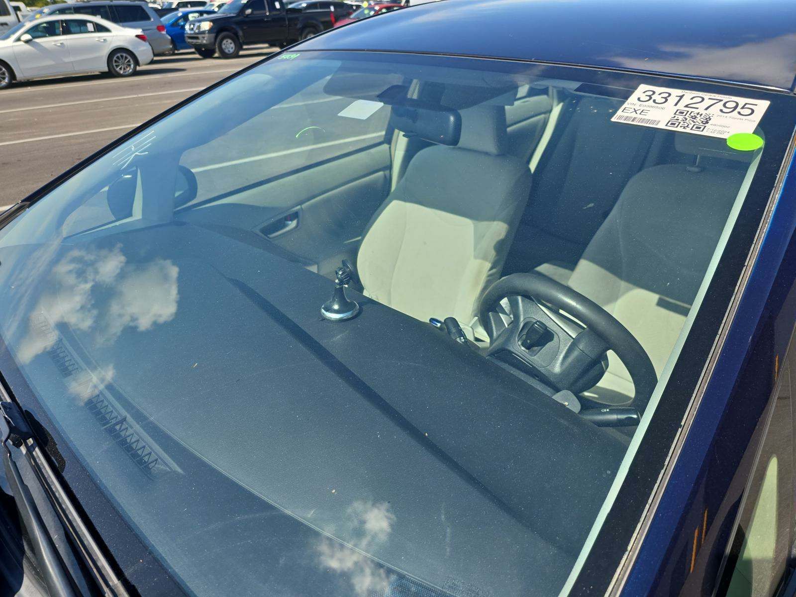 2014 Toyota Prius Three FWD