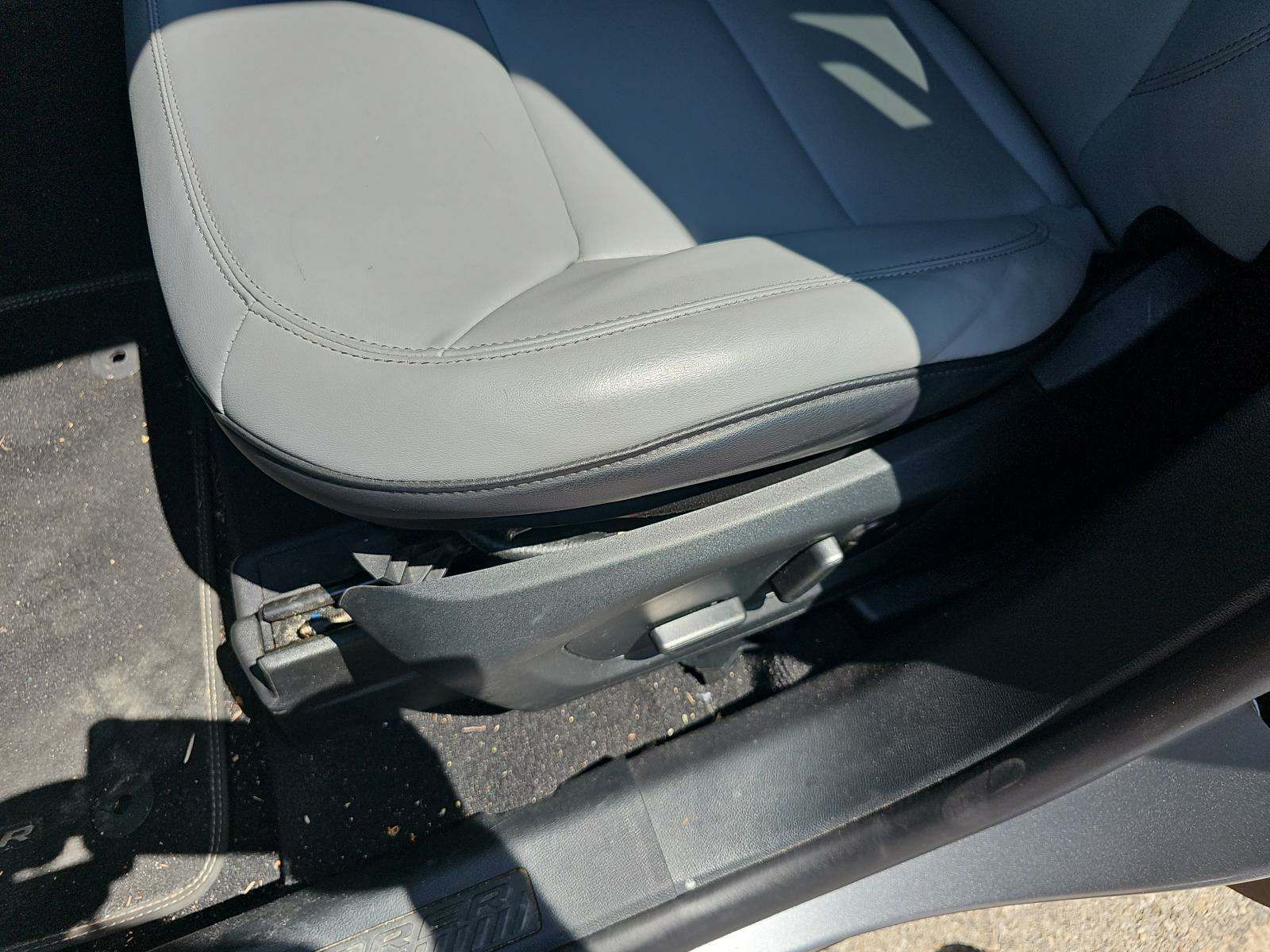 2021 Ford Explorer XLT RWD