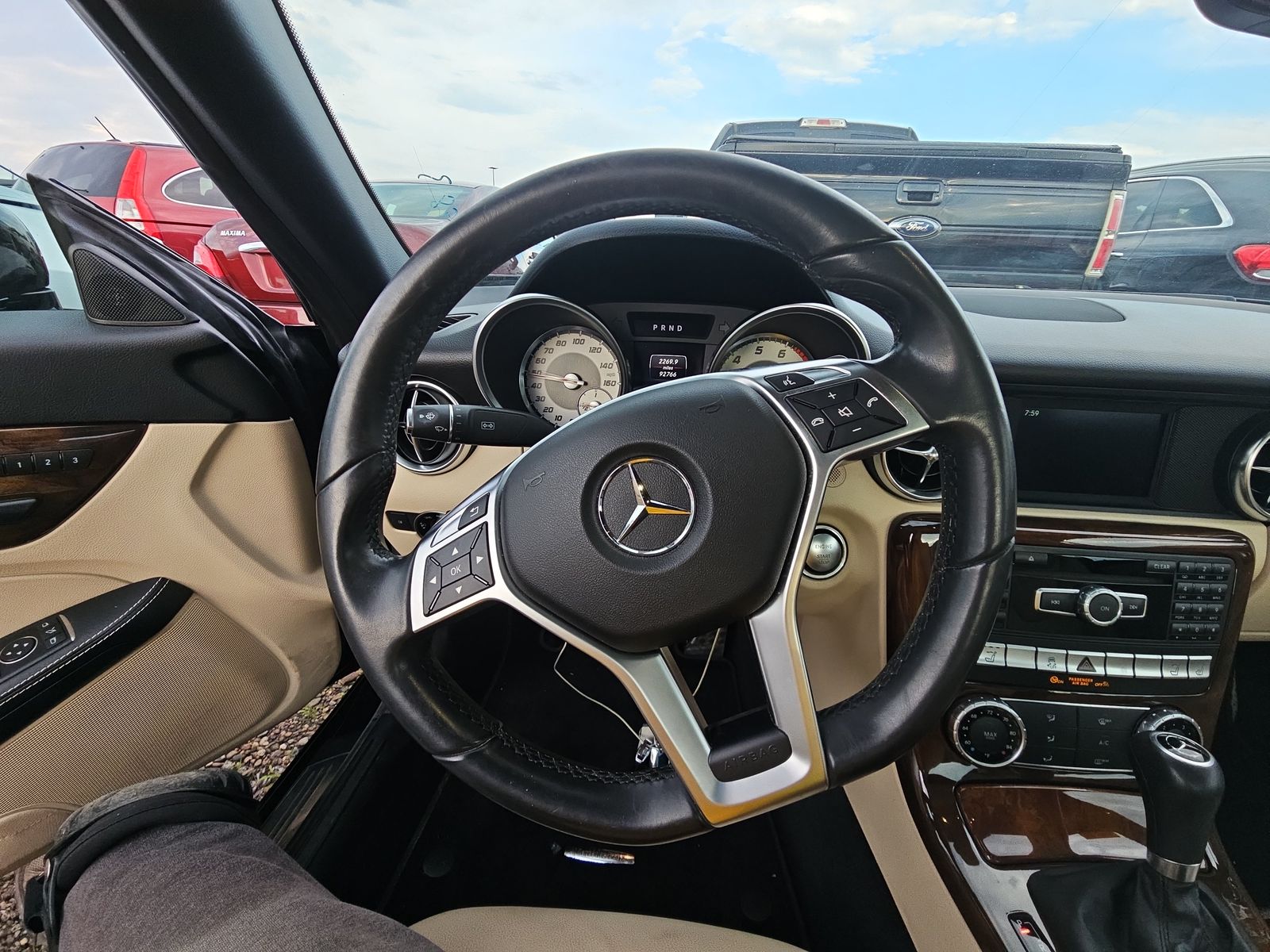 2015 Mercedes-Benz SLK-Class SLK 250 RWD