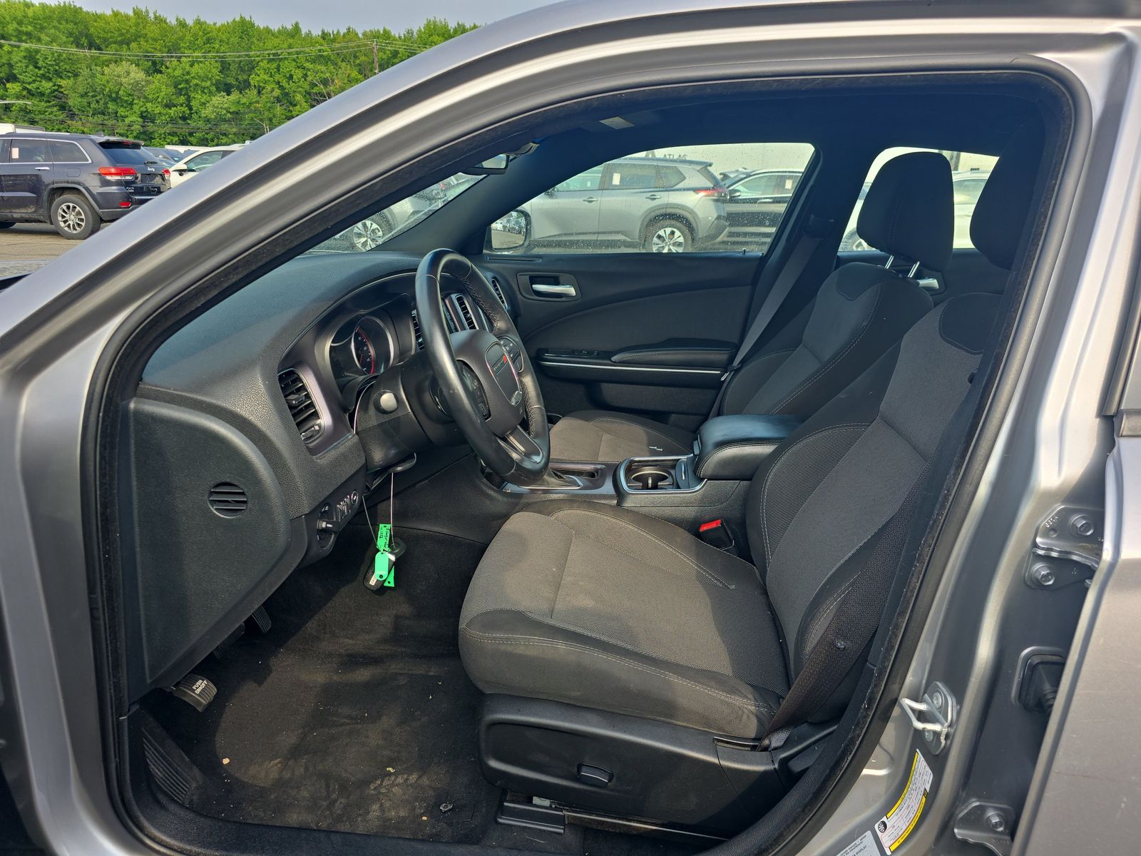 2016 Dodge Charger SE FWD