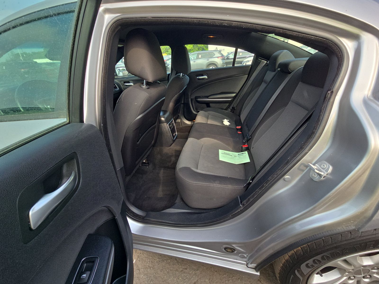 2016 Dodge Charger SE FWD