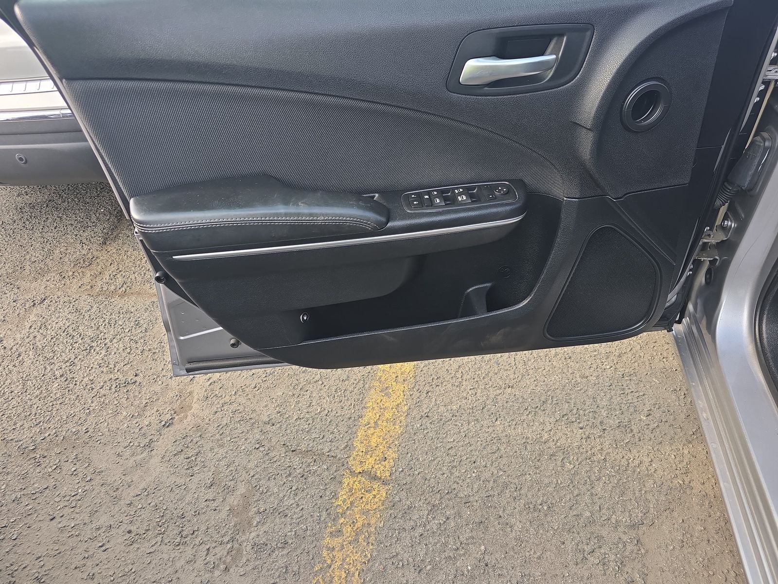 2016 Dodge Charger SE FWD