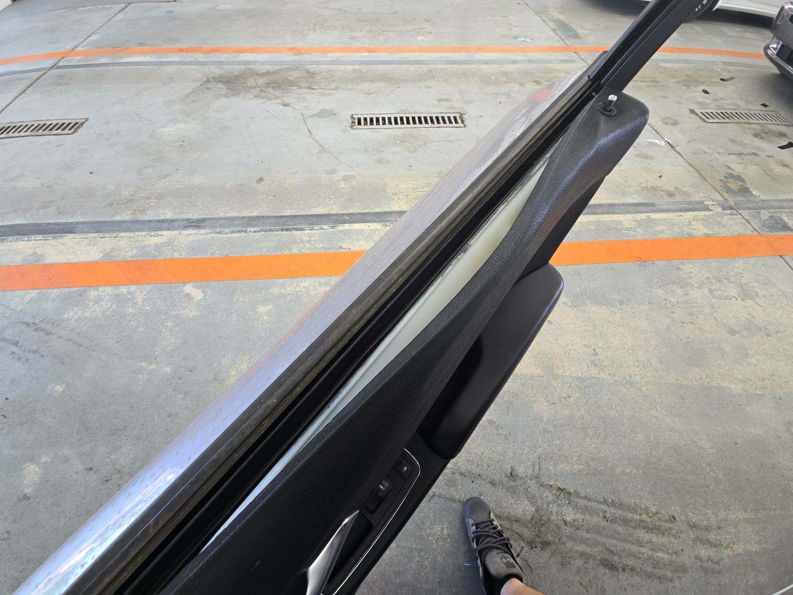 2016 Dodge Charger SE FWD