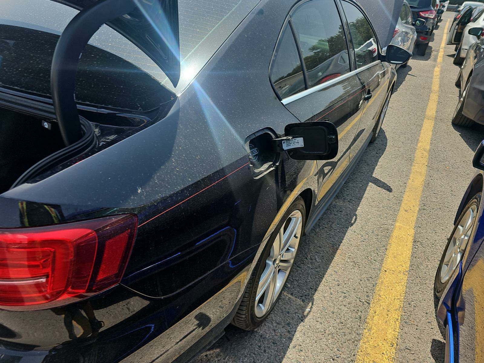 2017 Volkswagen Jetta 2.0T GLI FWD