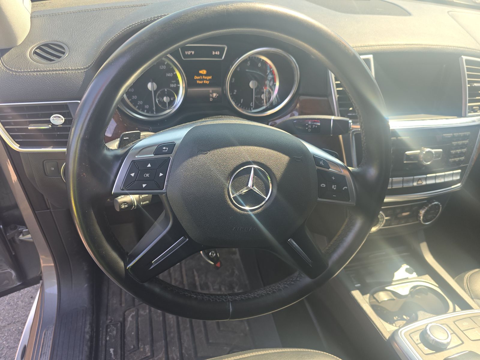 2015 Mercedes-Benz GL-Class GL 550 AWD