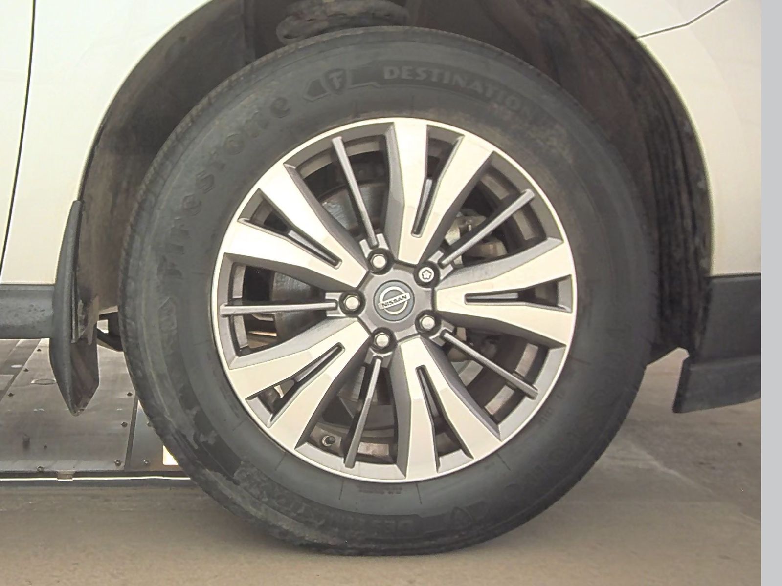 2019 Nissan Pathfinder S FWD