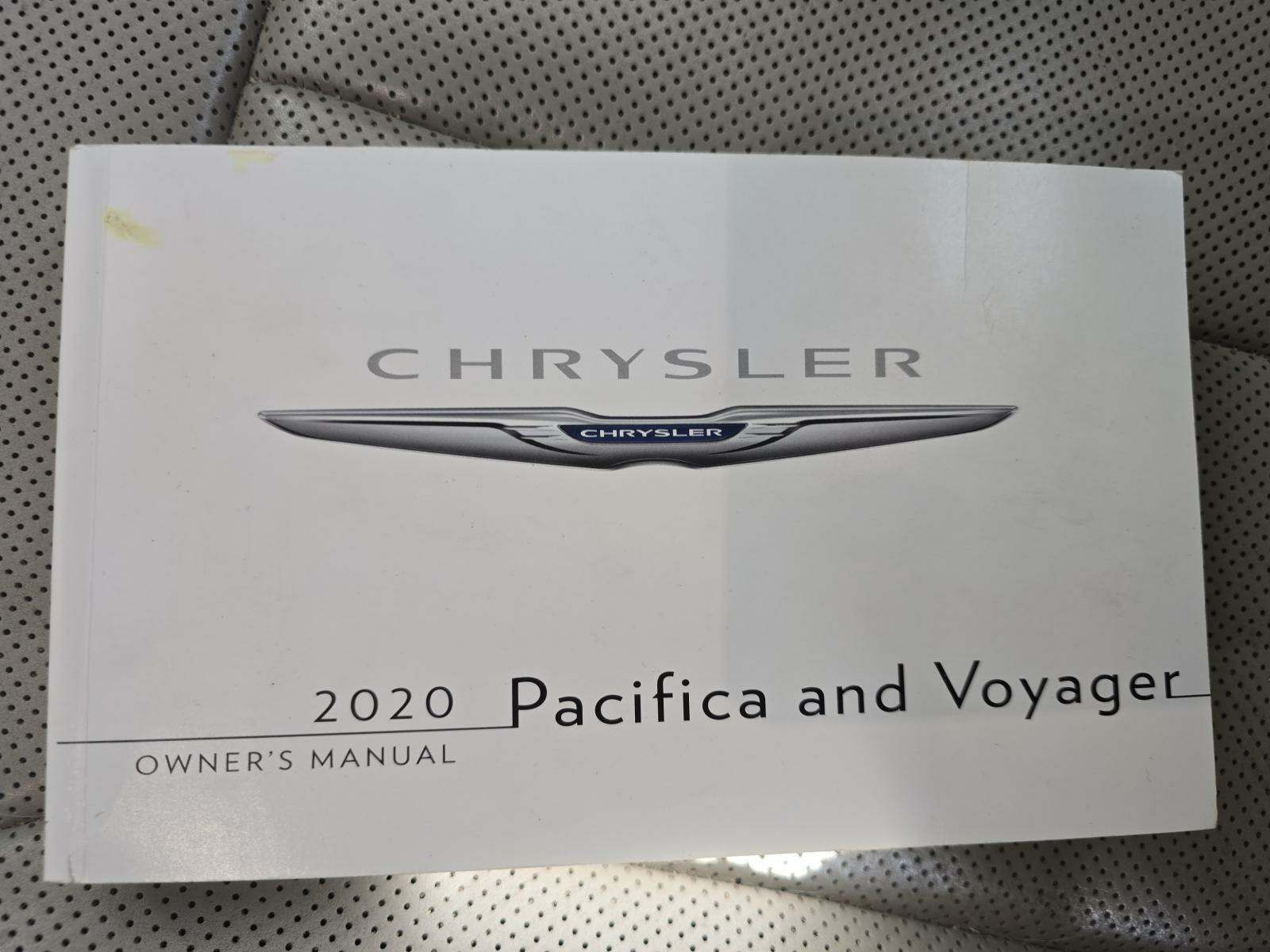 2020 Chrysler Pacifica Limited FWD