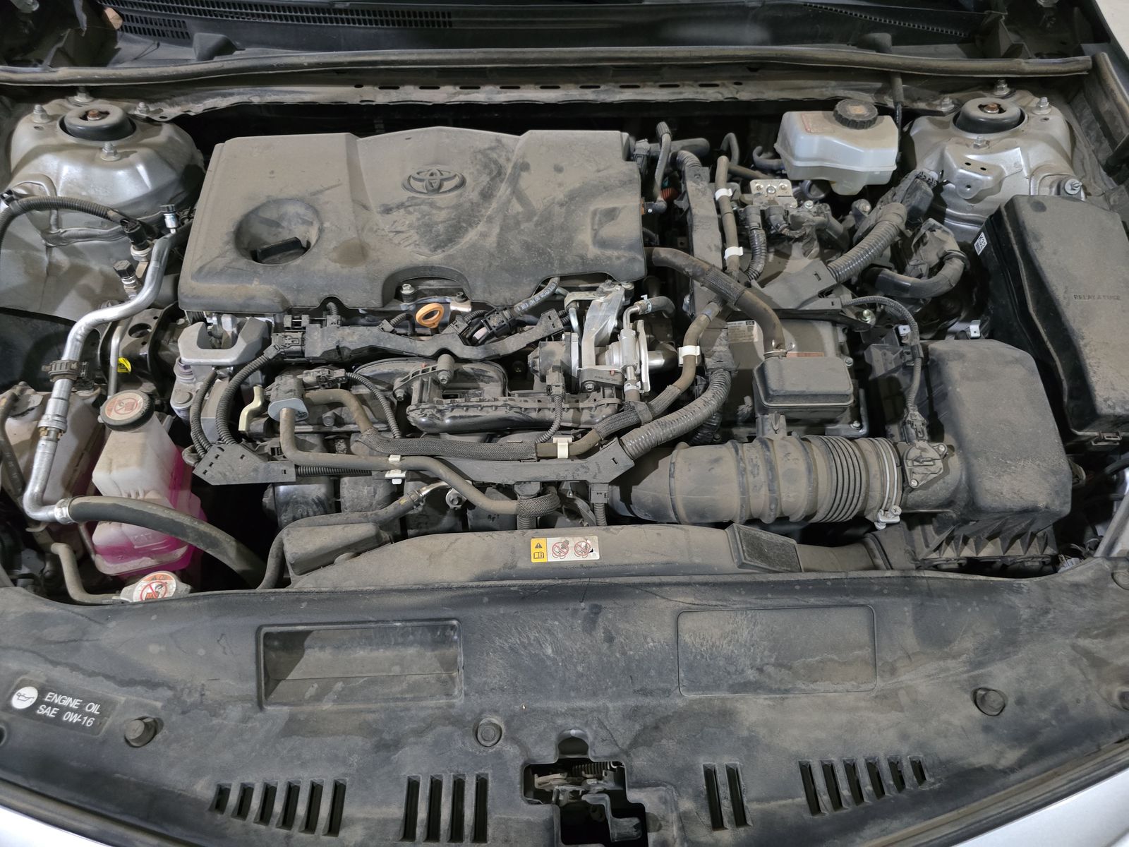 2020 Toyota Camry Hybrid SE FWD