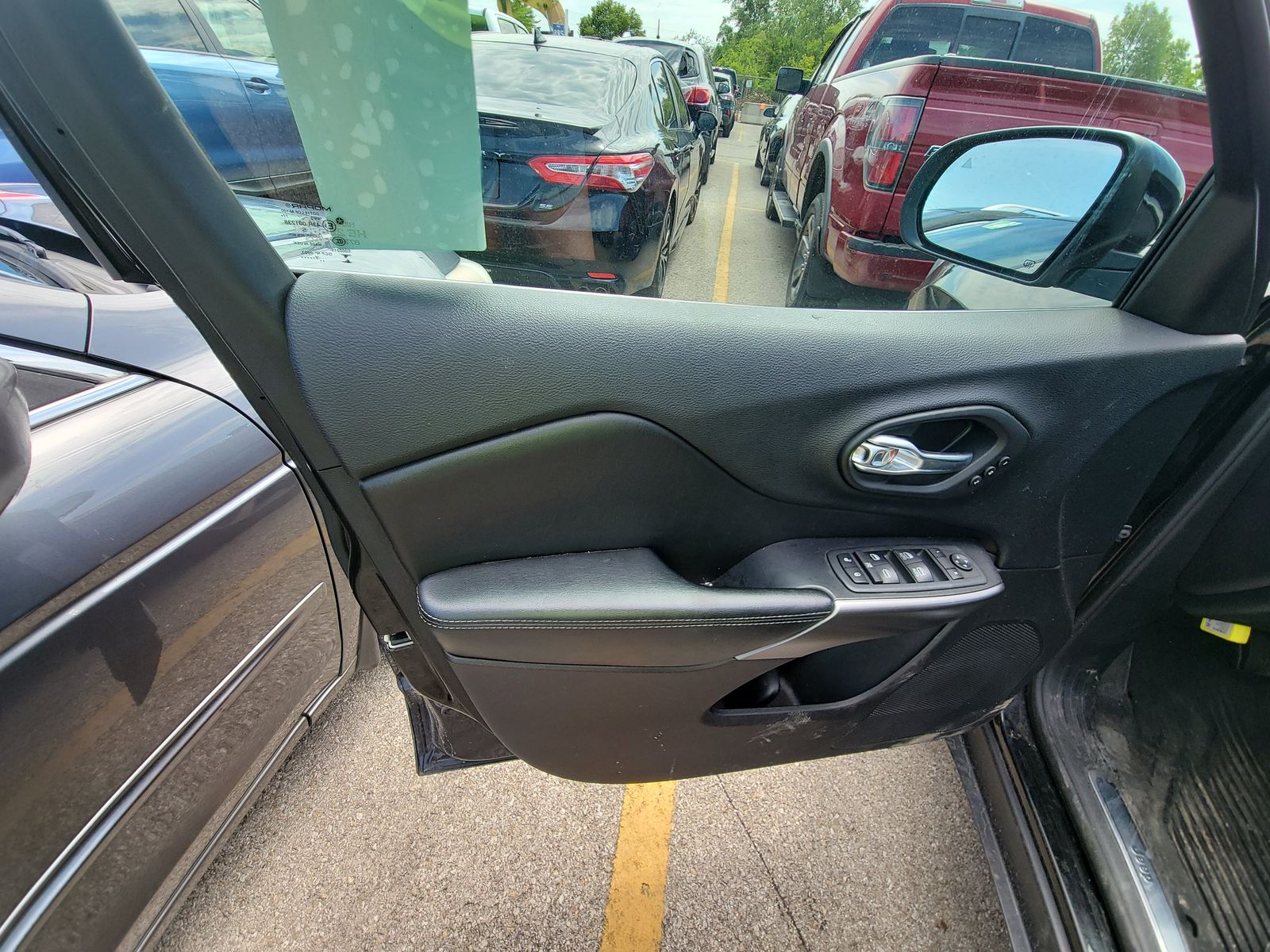 2020 Jeep Cherokee Limited AWD