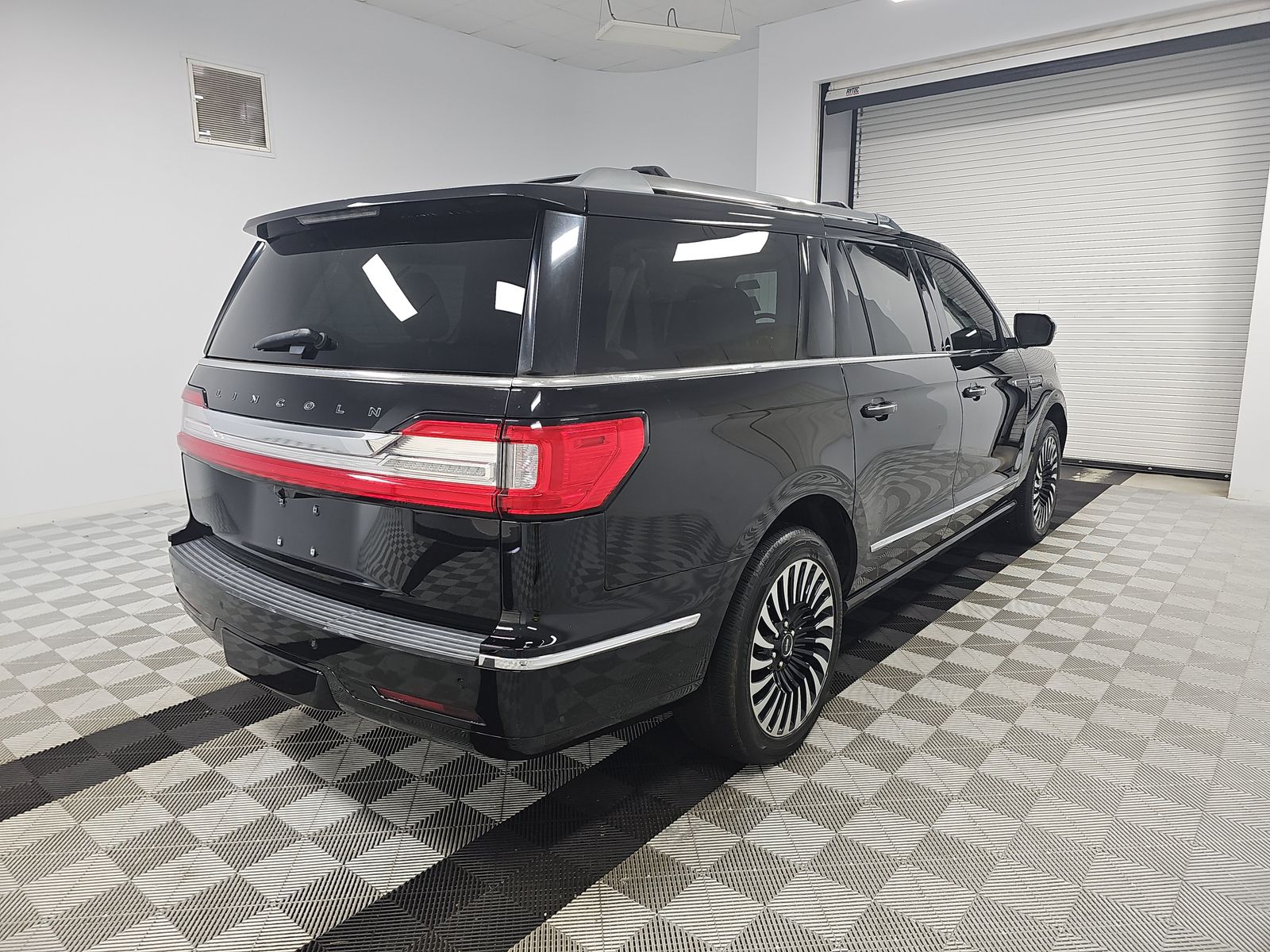2021 Lincoln Navigator L Black Label AWD