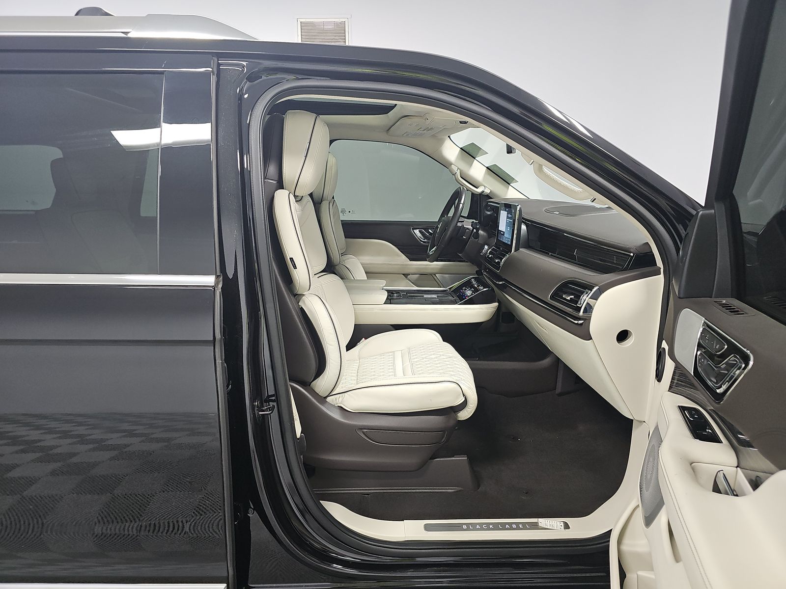 2021 Lincoln Navigator L Black Label AWD
