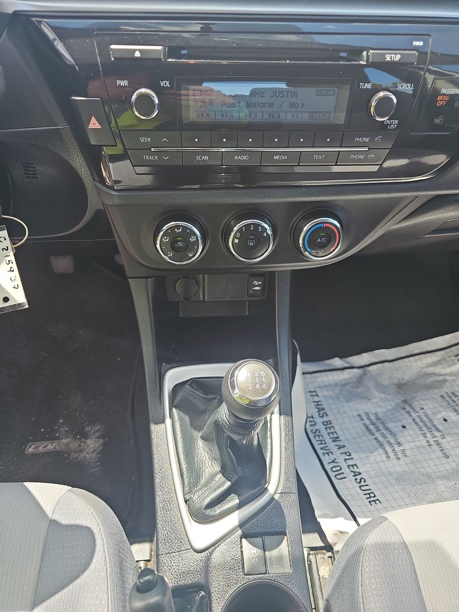 2014 Toyota Corolla L FWD