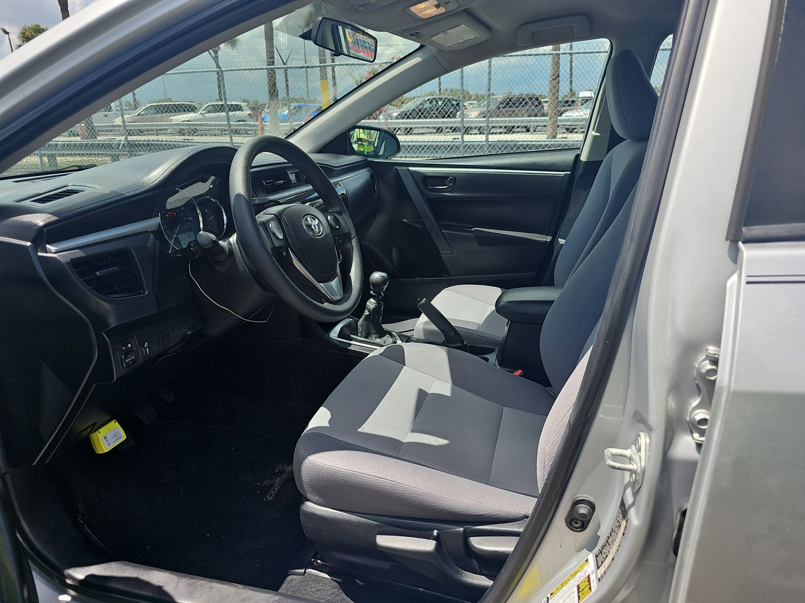 2014 Toyota Corolla L FWD