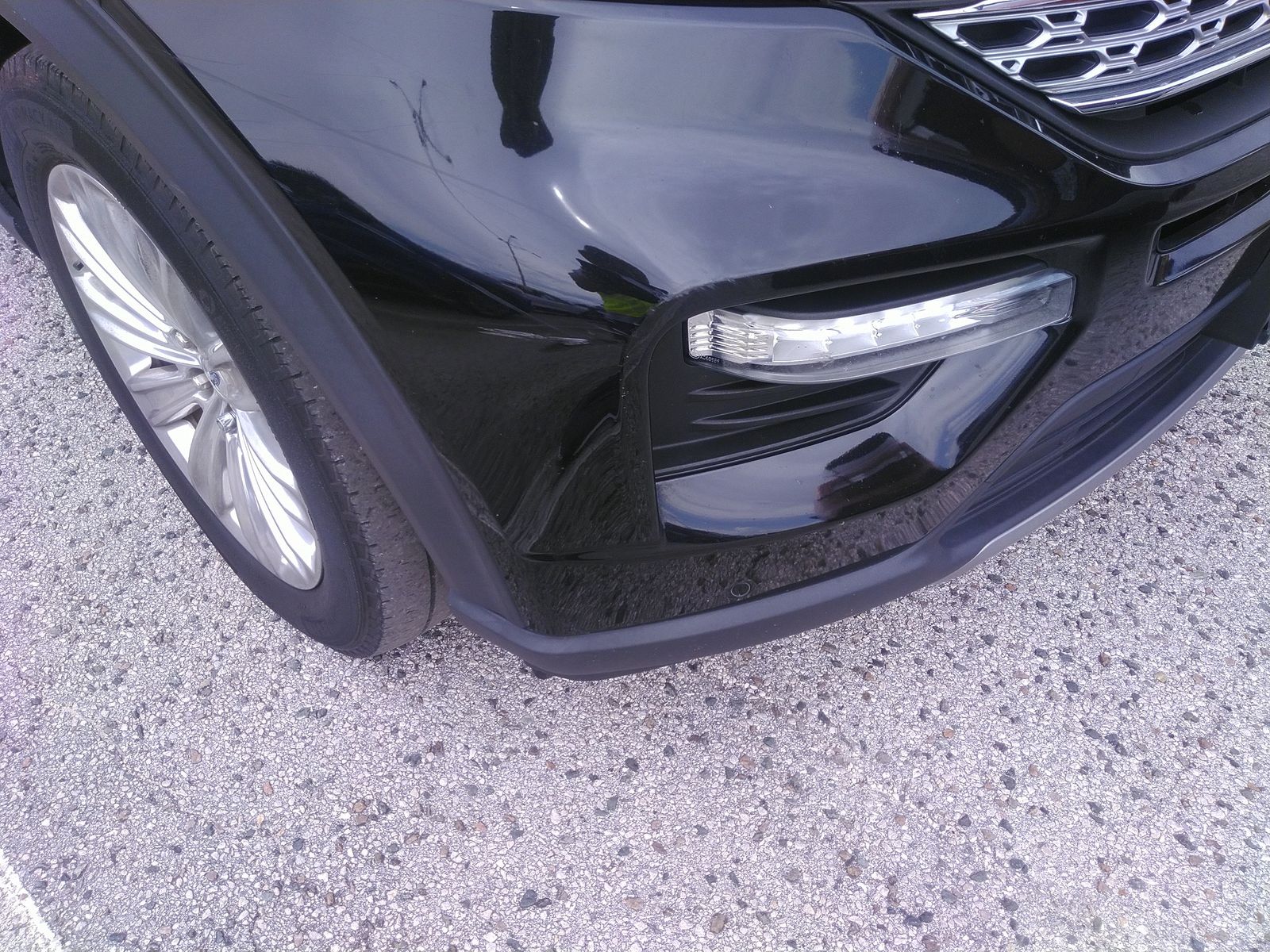 2021 Ford Explorer Hybrid Limited RWD