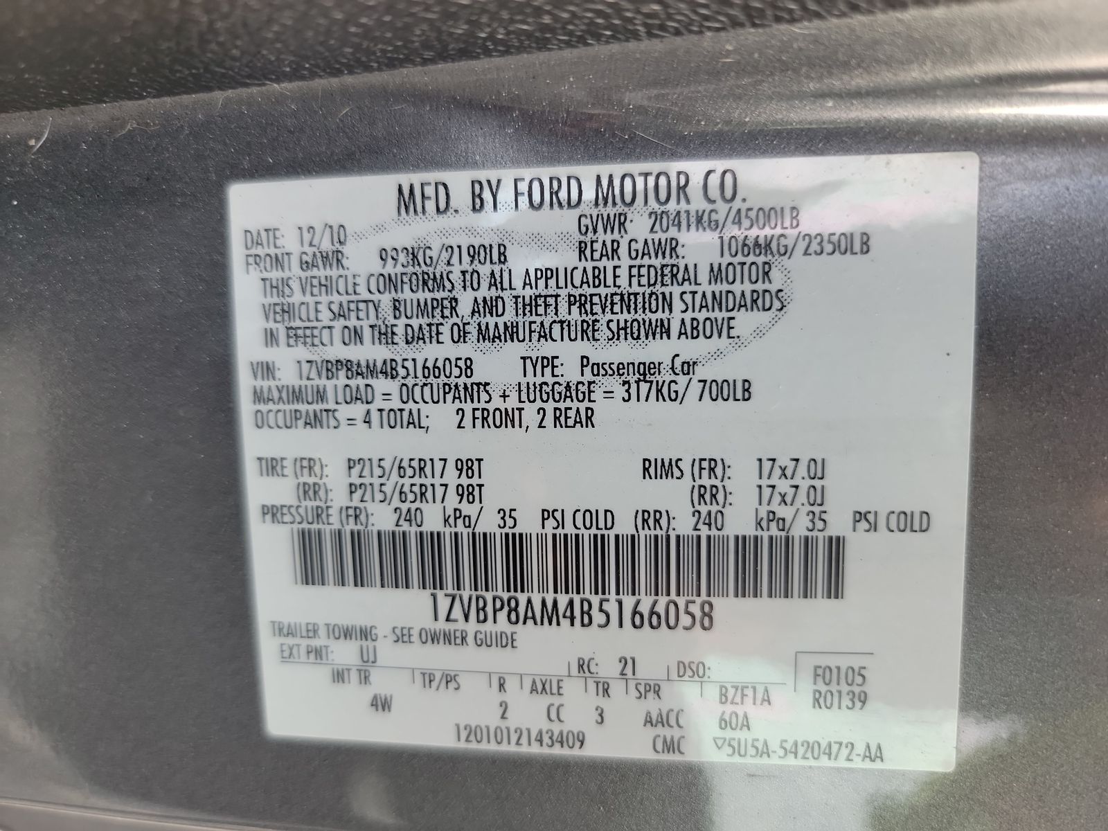 2011 Ford Mustang V6 Premium RWD