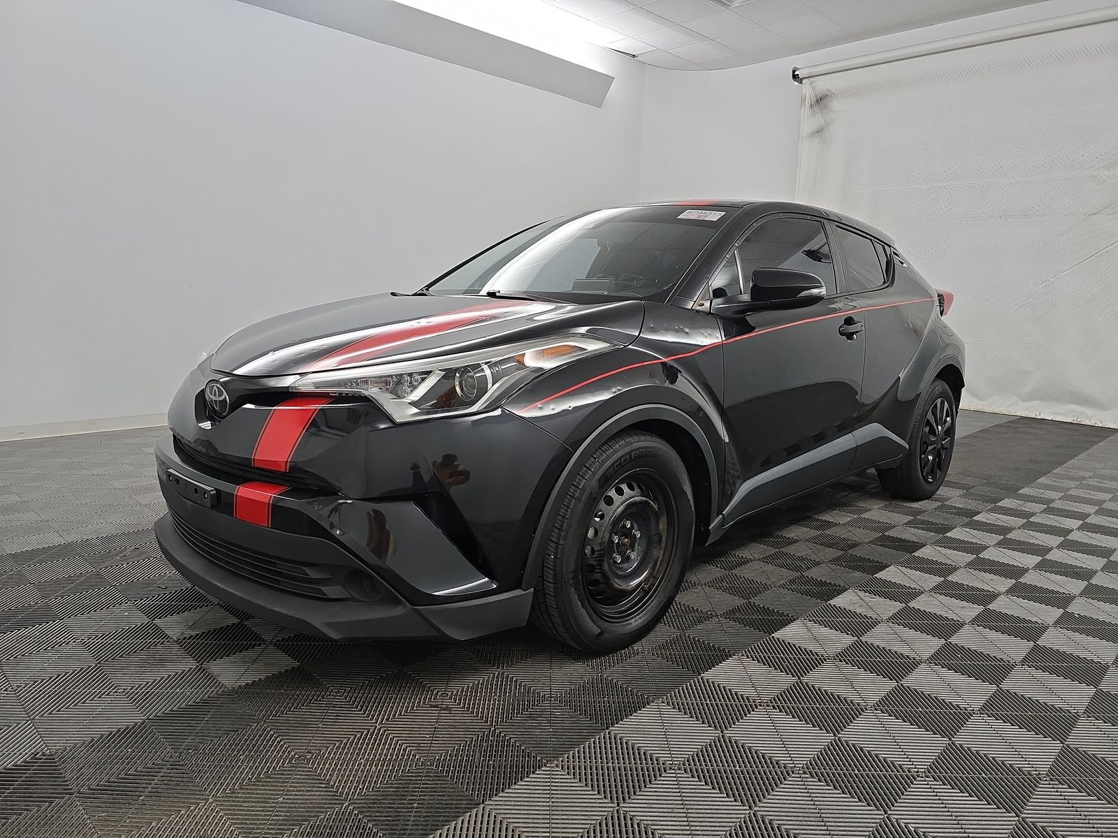 2019 Toyota C-HR LE FWD