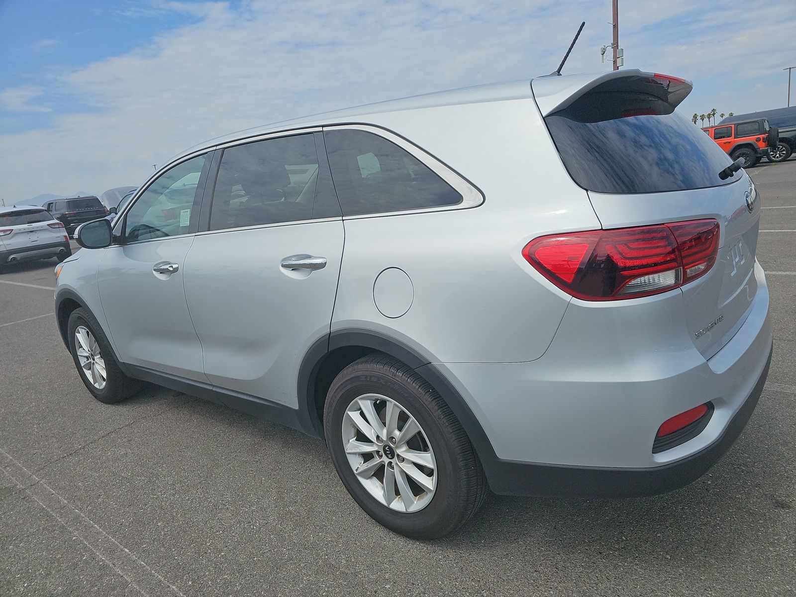 2020 Kia Sorento L FWD