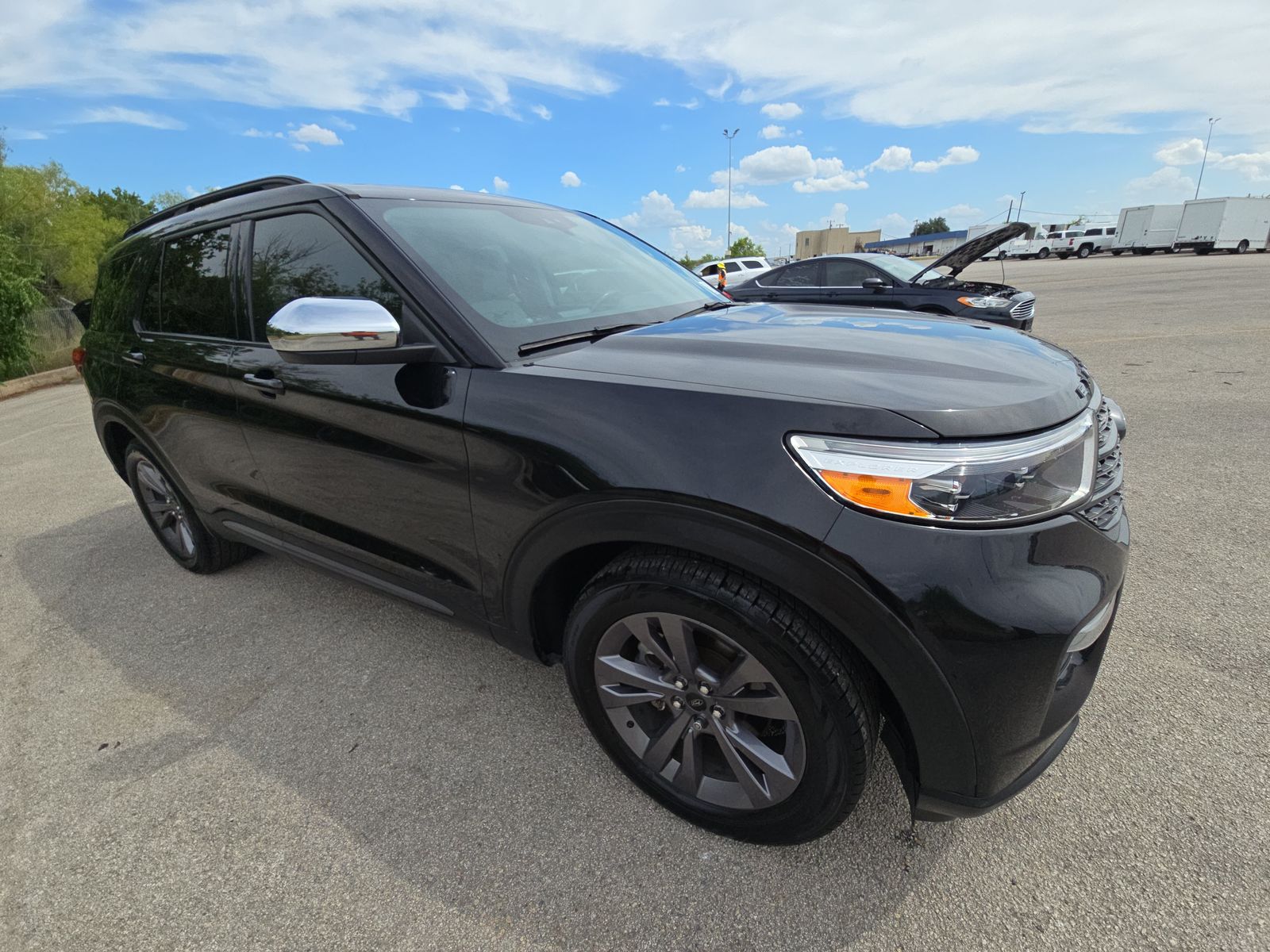 2021 Ford Explorer XLT RWD