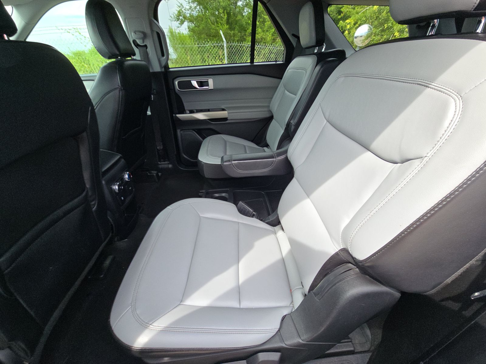 2021 Ford Explorer XLT RWD