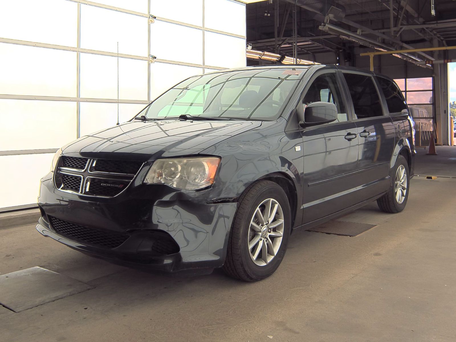 2014 Dodge Grand Caravan SE 30th Anniversary FWD