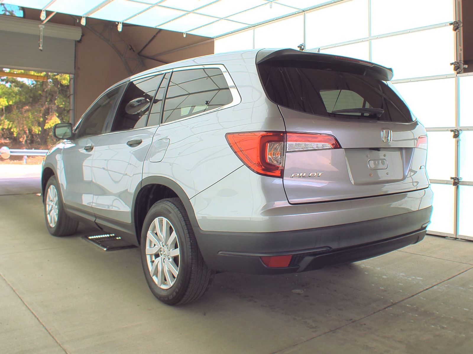 2021 Honda Pilot LX AWD