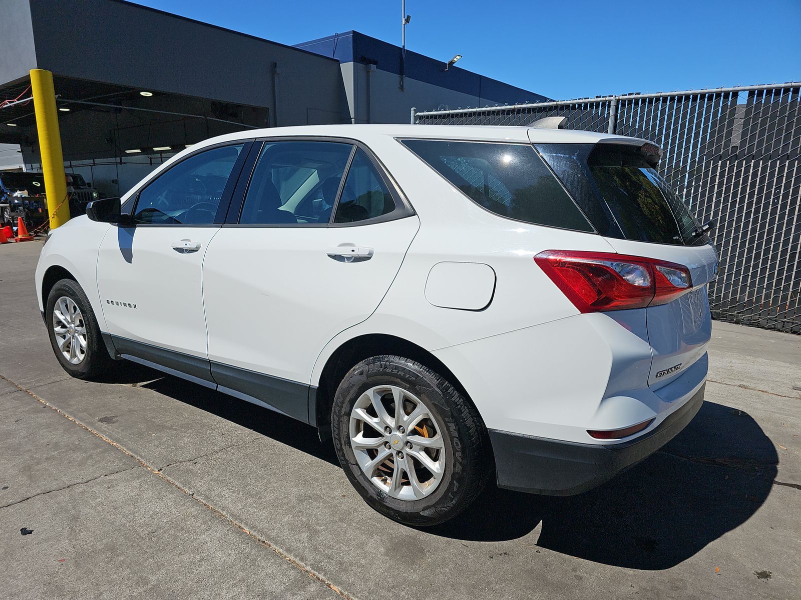 2019 Chevrolet Equinox LS AWD