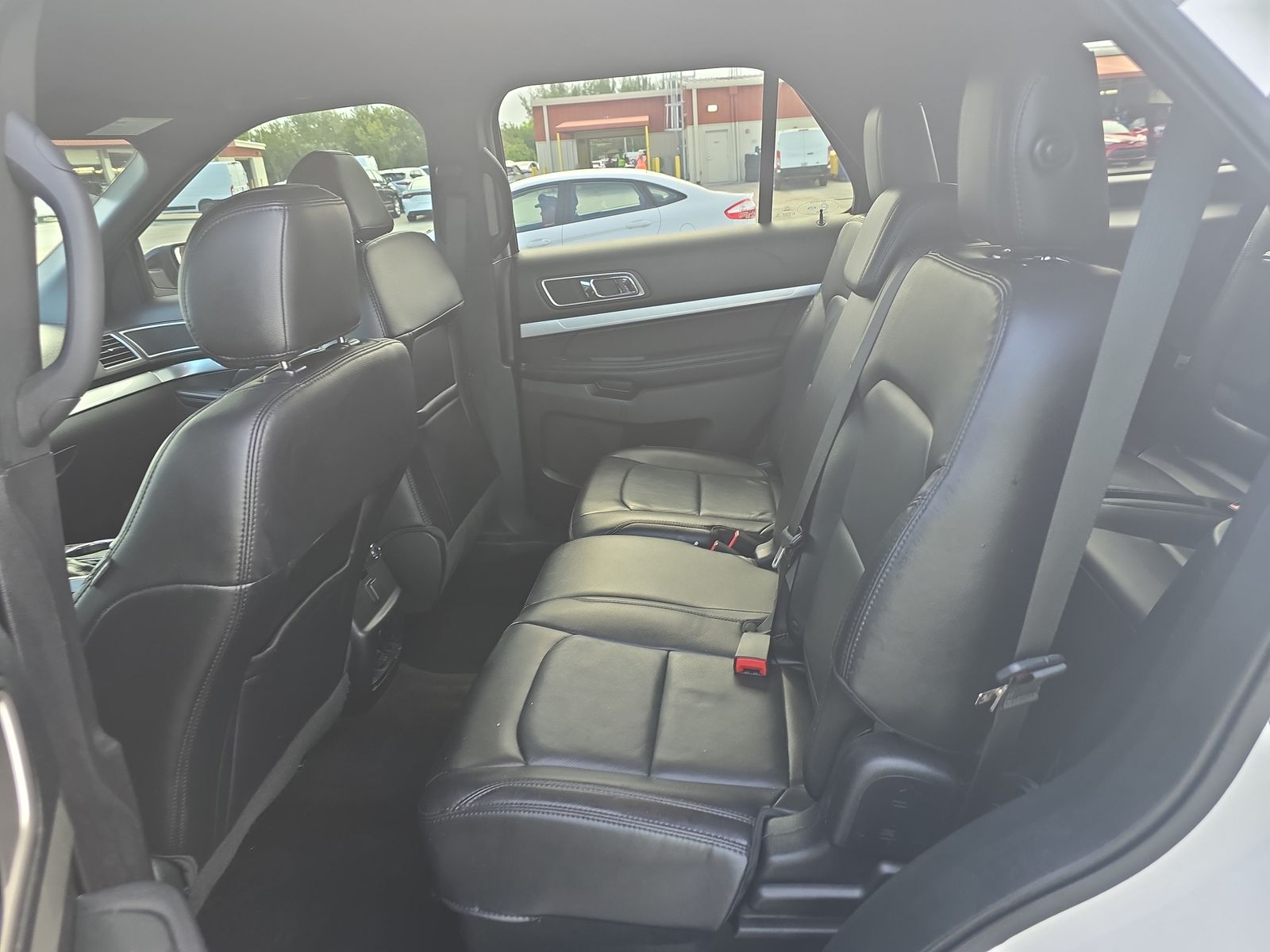 2017 Ford Explorer XLT FWD