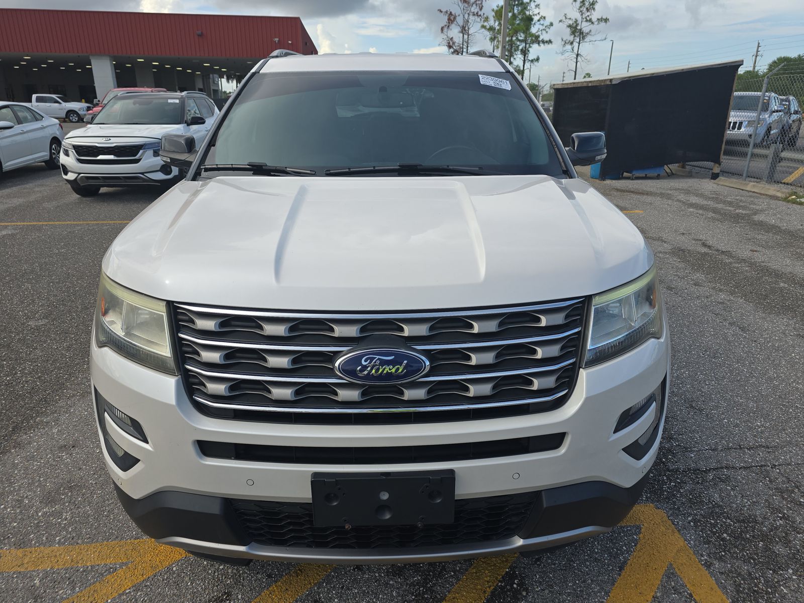 2017 Ford Explorer XLT FWD